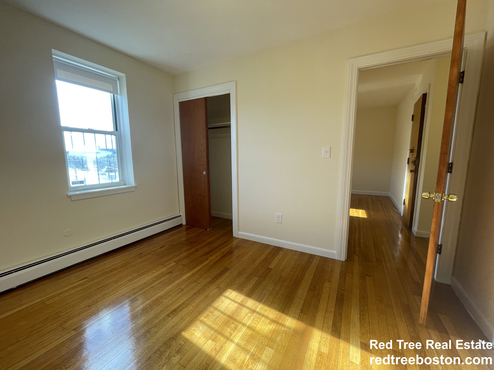 180 North Beacon St, Brighton