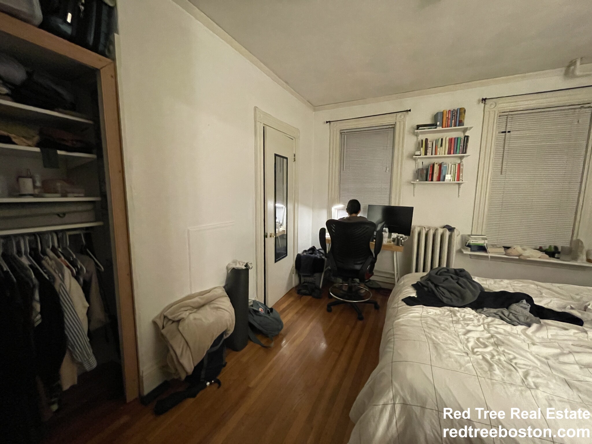 205 Hillside St, Mission Hill