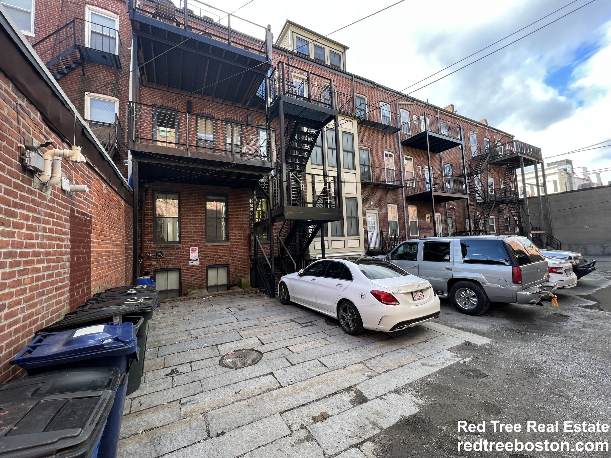 1607 Tremont St, Mission Hill