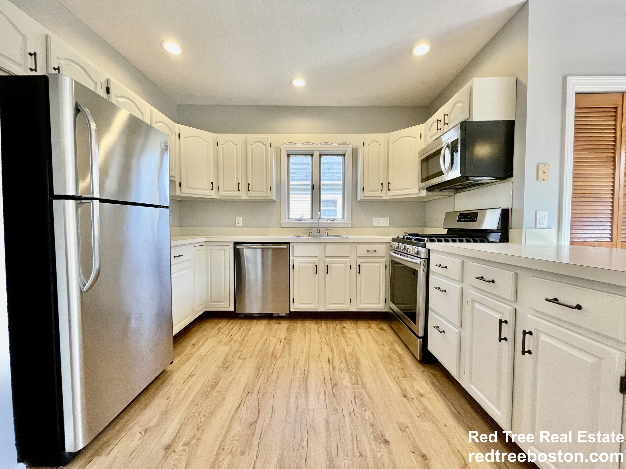 190 Orange St, Roslindale