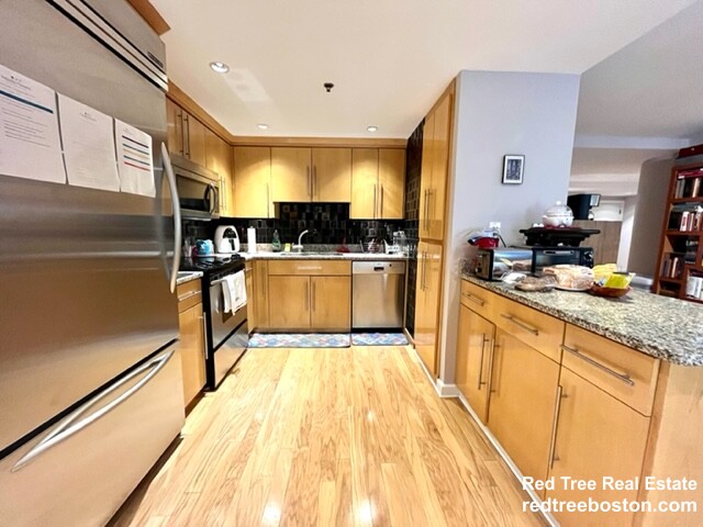 165 Tremont St, Back Bay