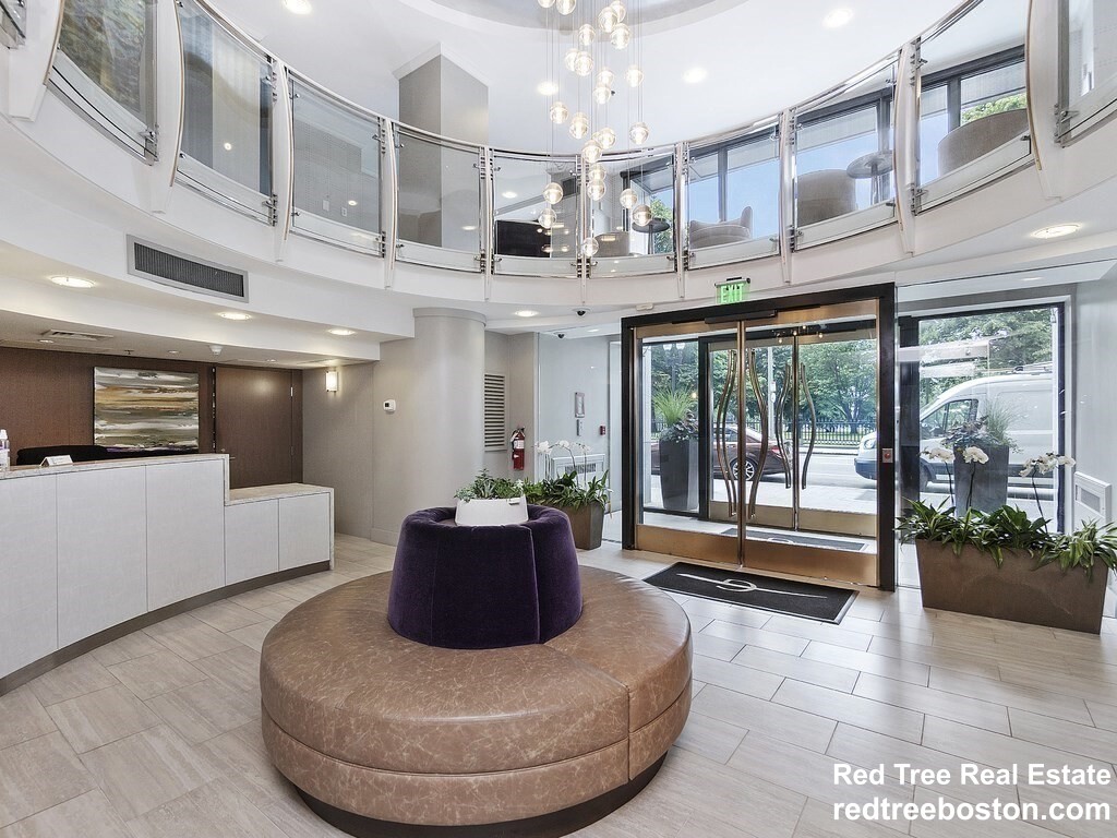 165 Tremont St, Back Bay