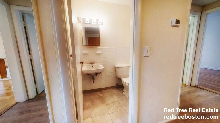 1135 Commonwealth Ave, Allston