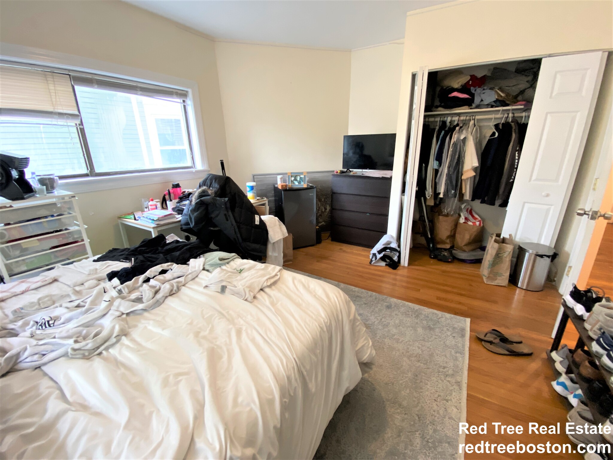 74 Ashford St, Allston