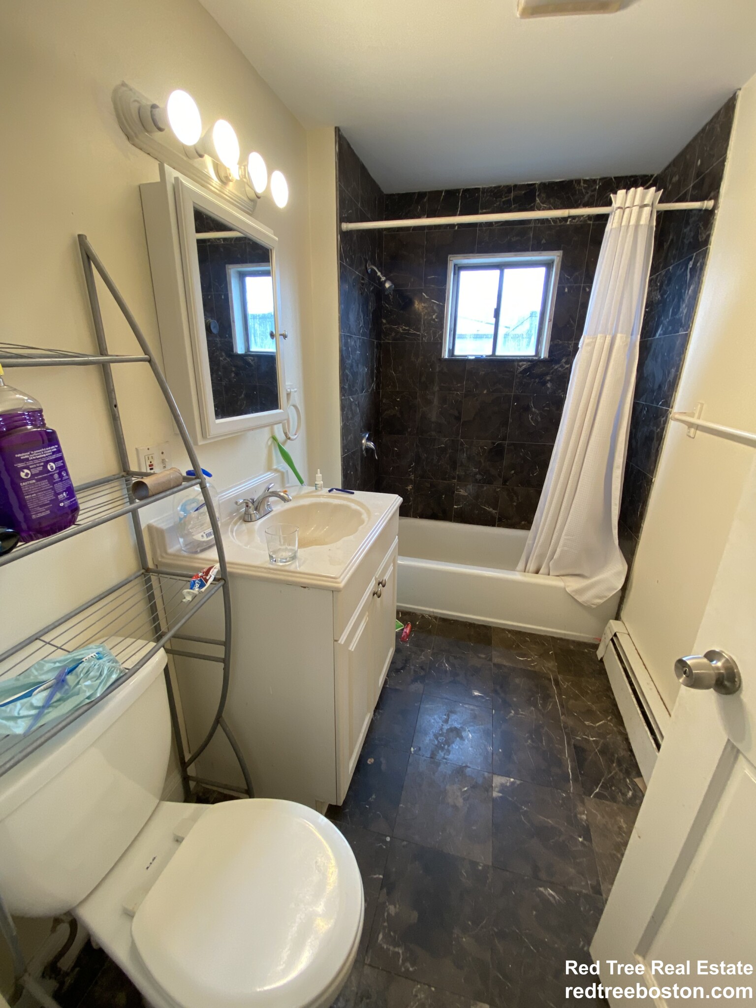 74 Ashford St, Allston