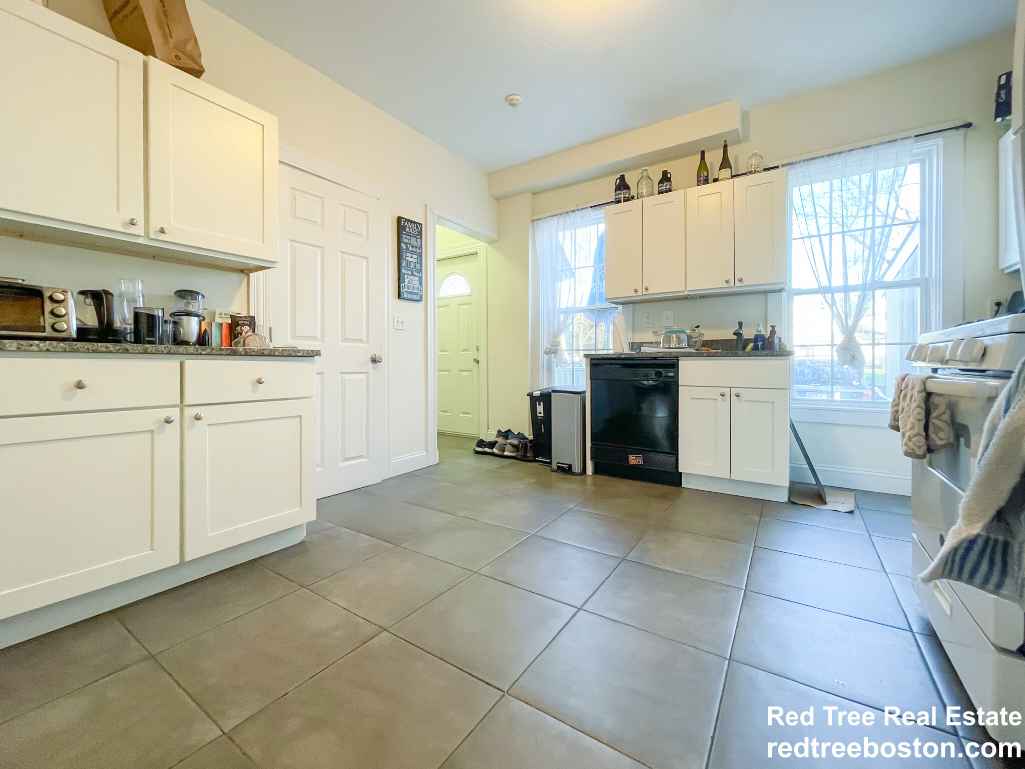 16 Foster St, Brighton