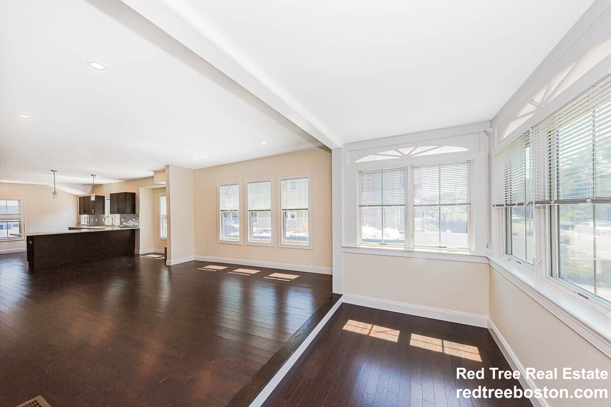 232 Fulton St, Medford