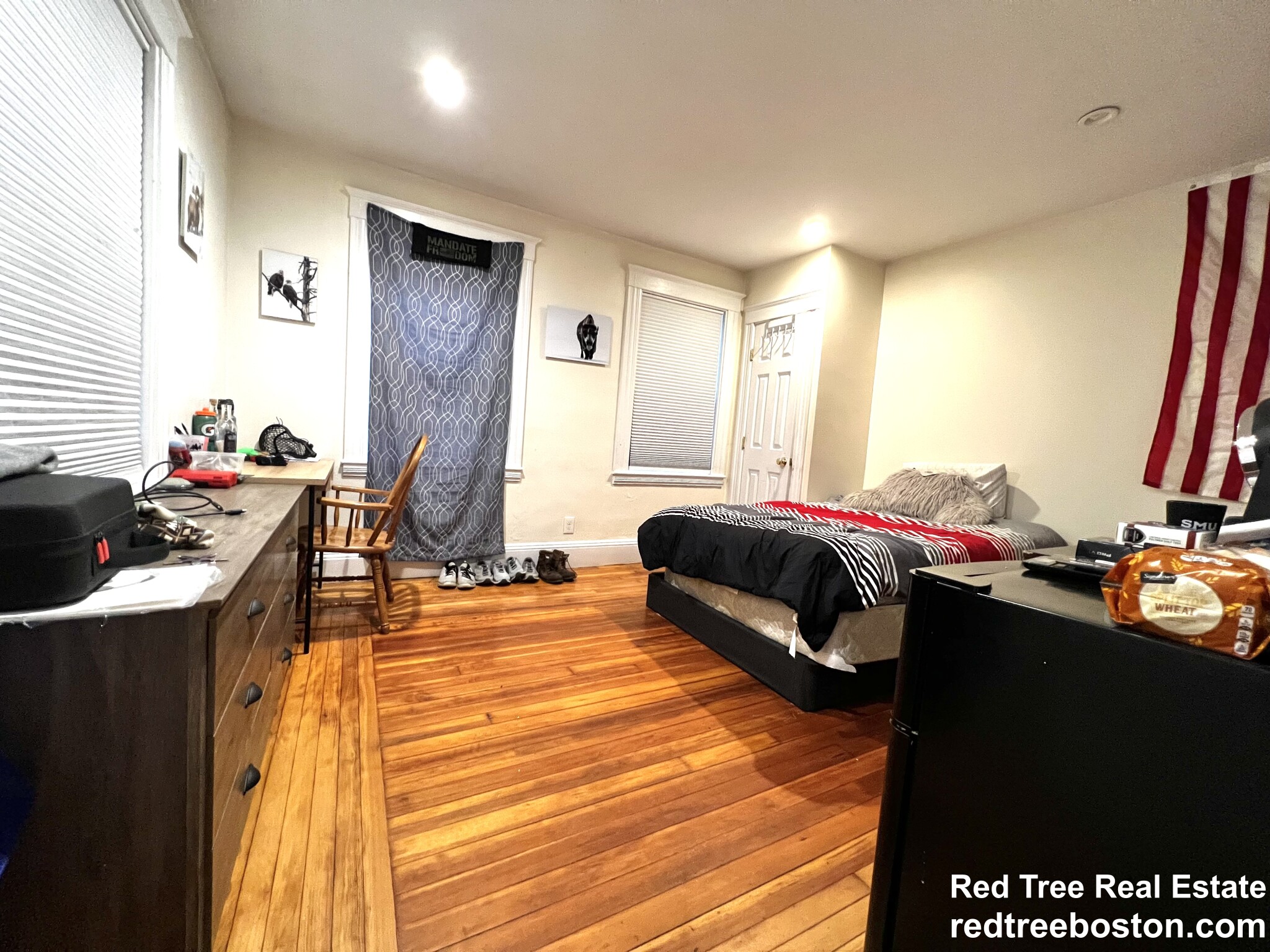 8 Sawyer Ter, Allston