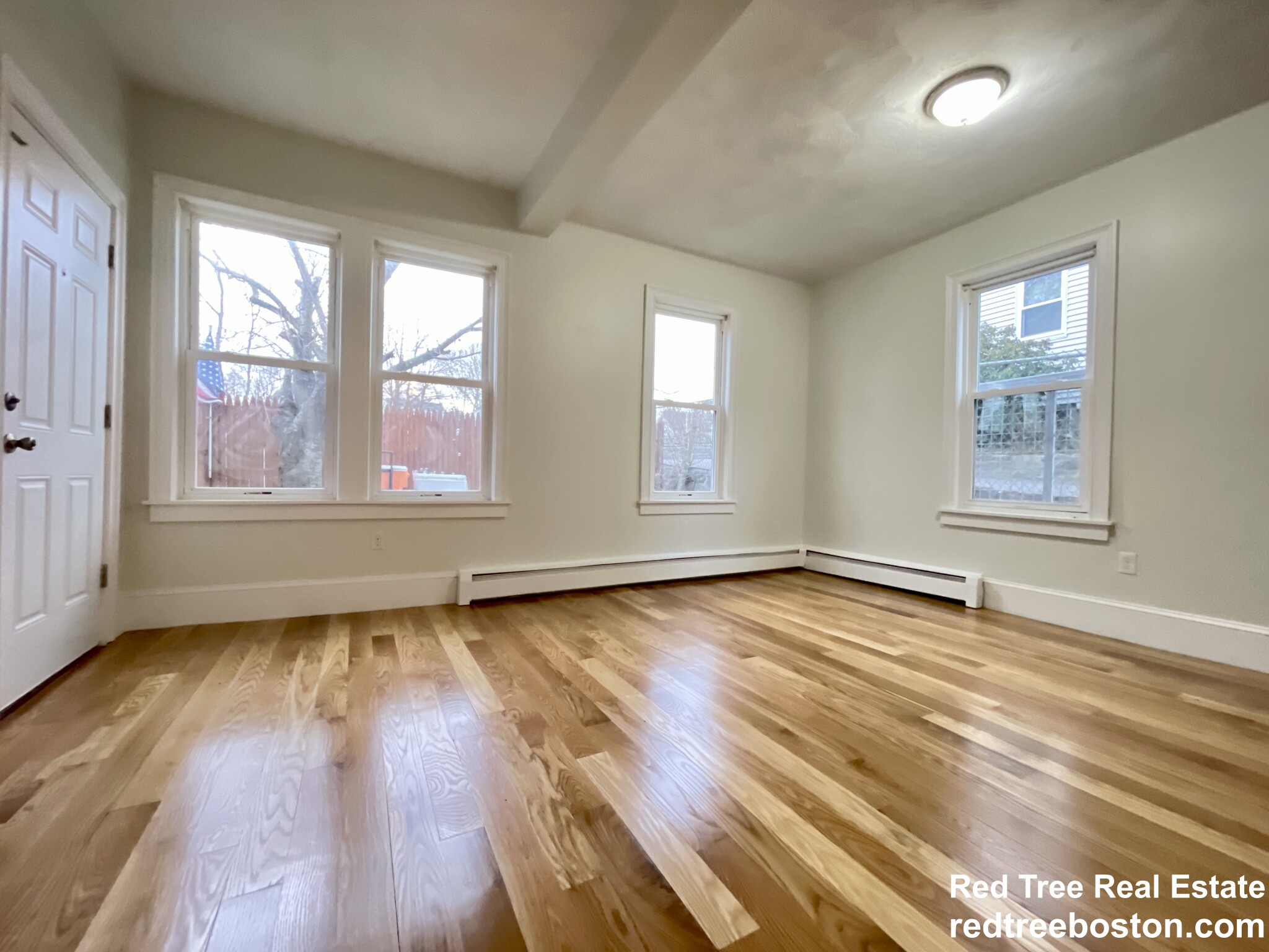 285 Whitwell St, Quincy