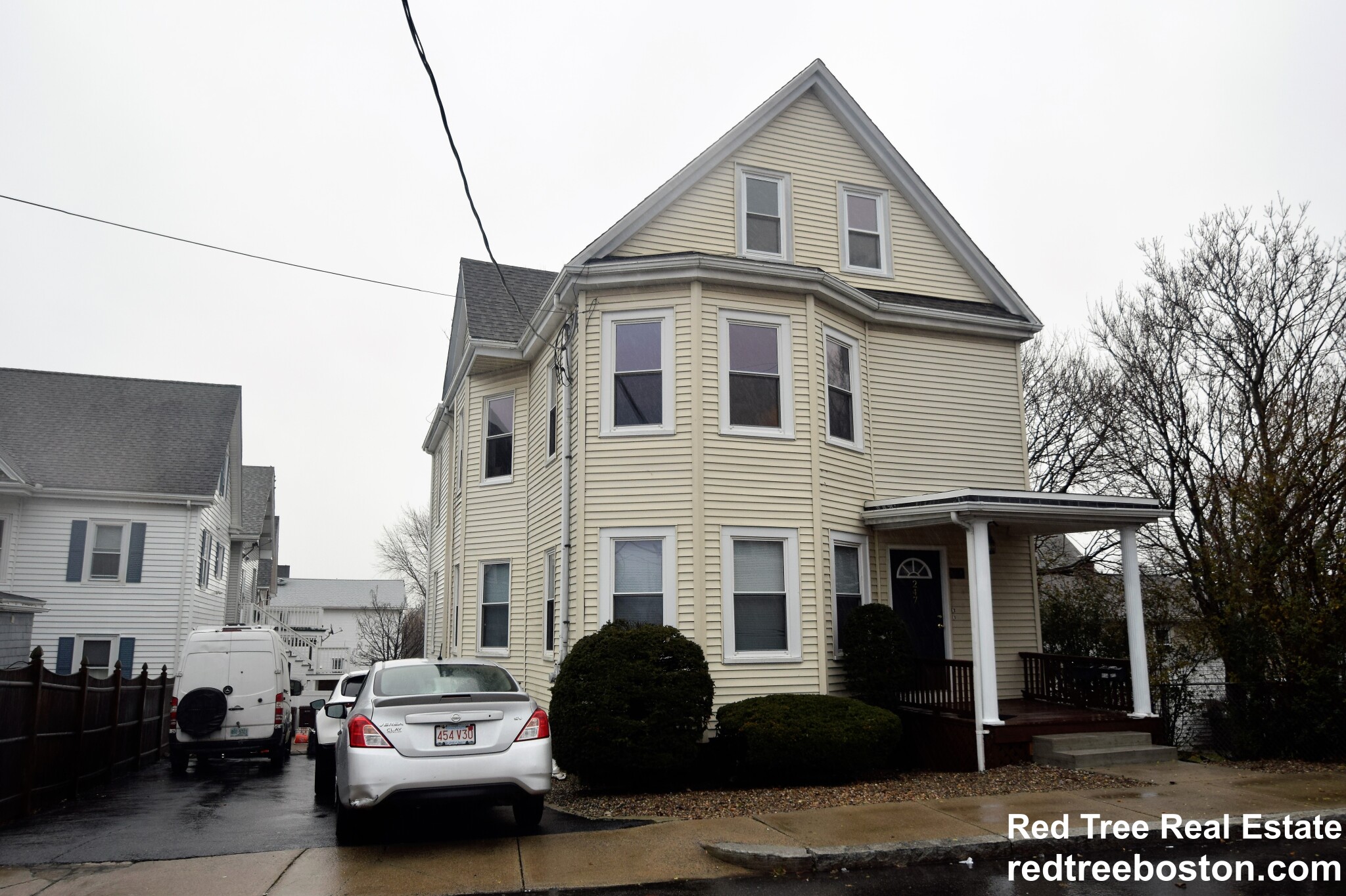 247 School St, Revere