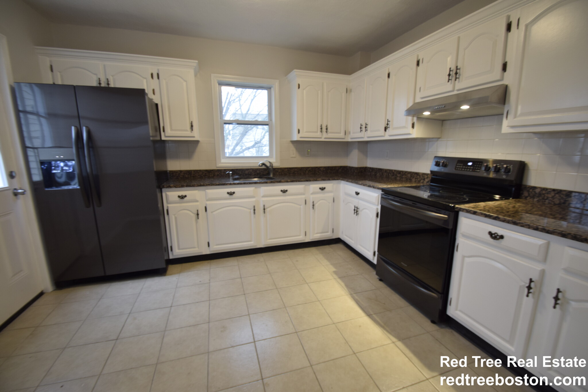 247 School St, Revere