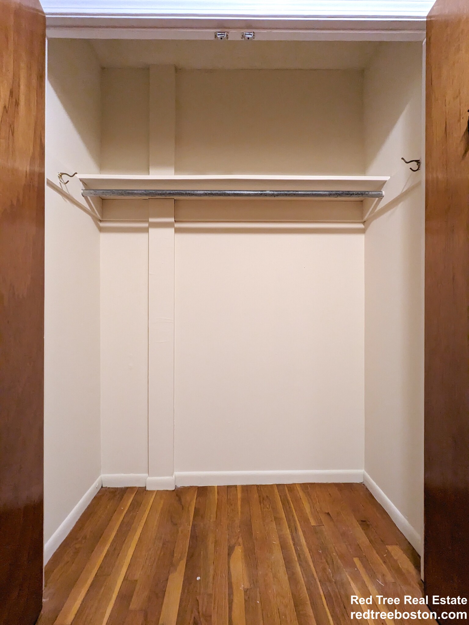 2018 Commonwealth Ave, Brighton