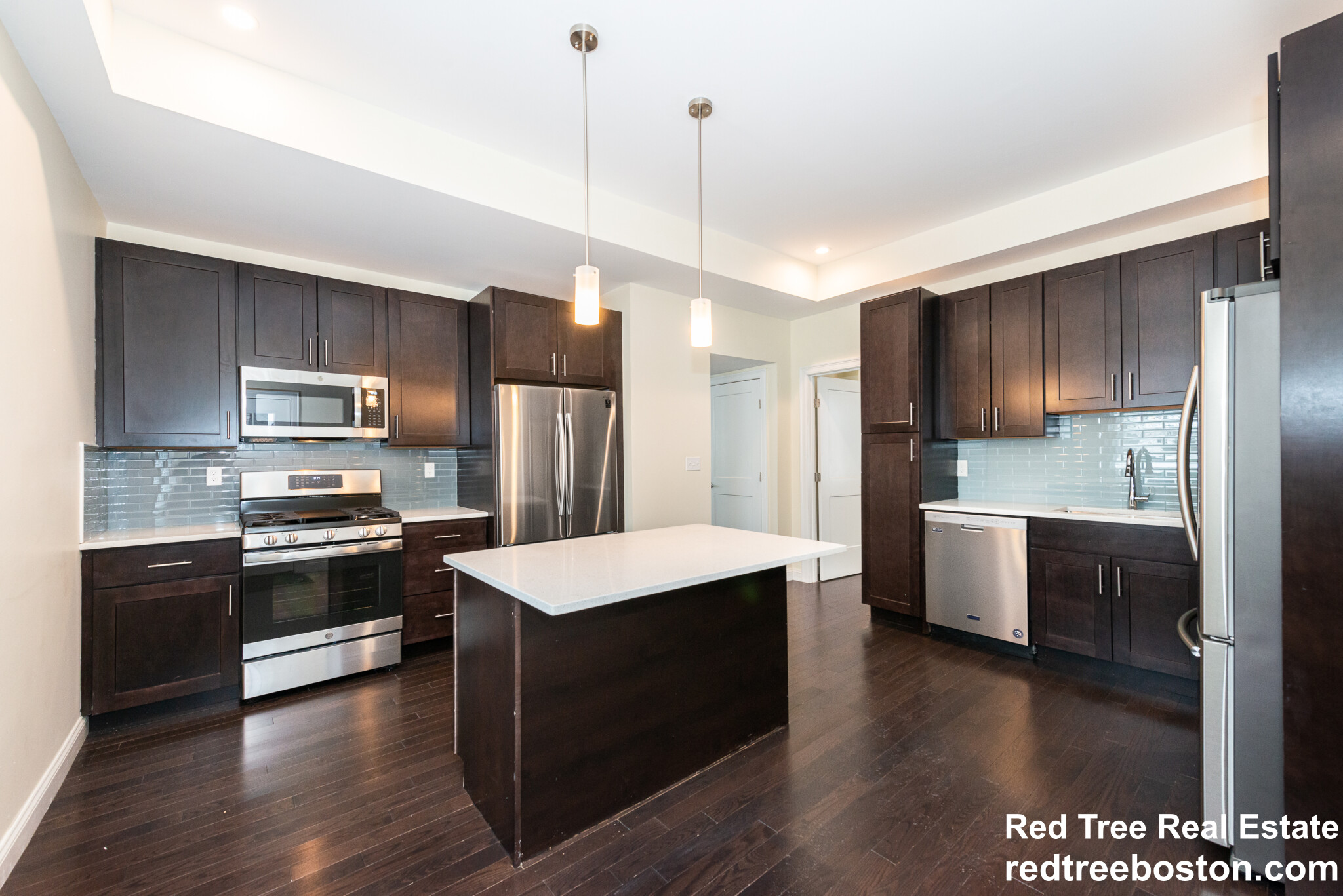 10 Marion St, Tufts University