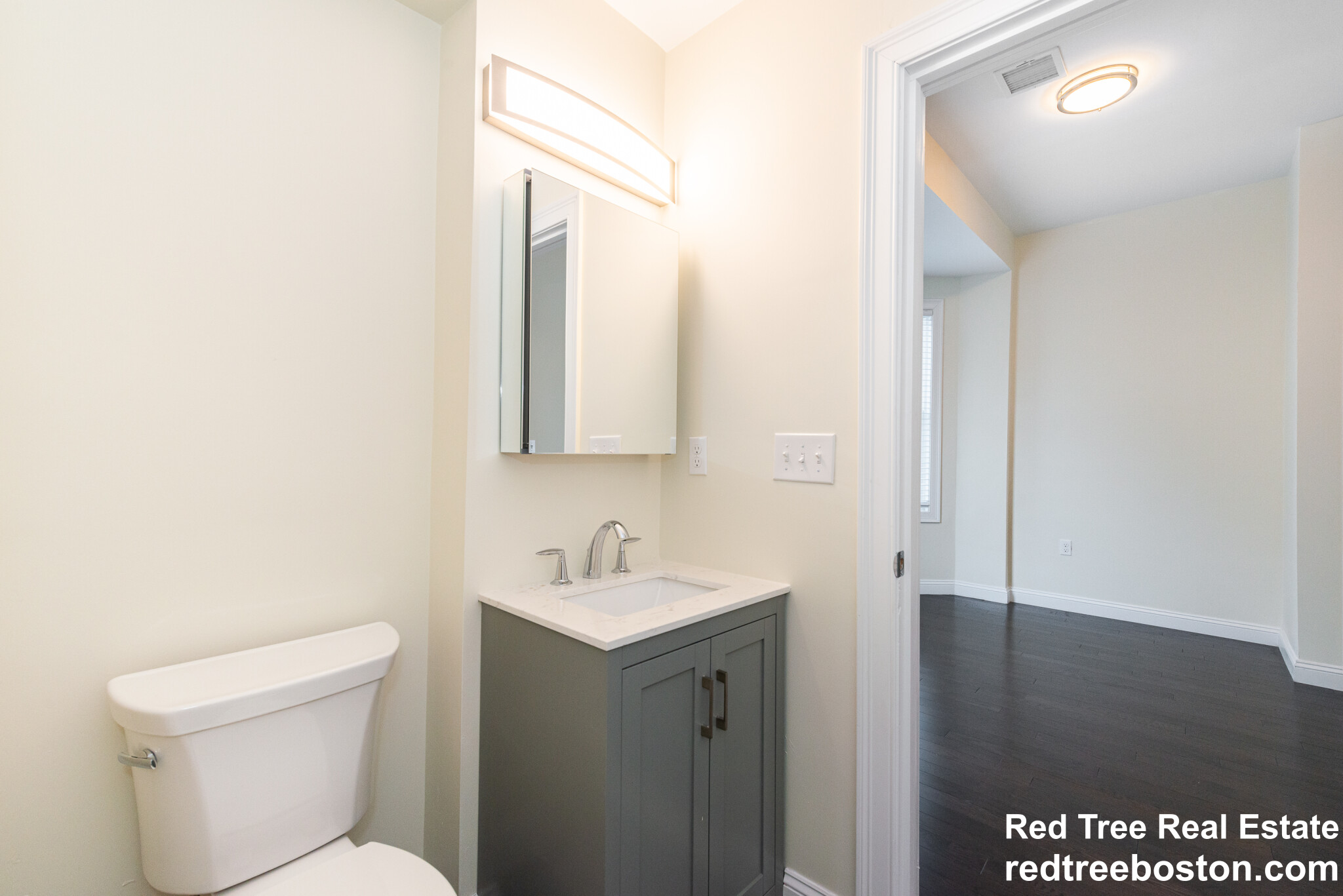 10 Marion St, Tufts University