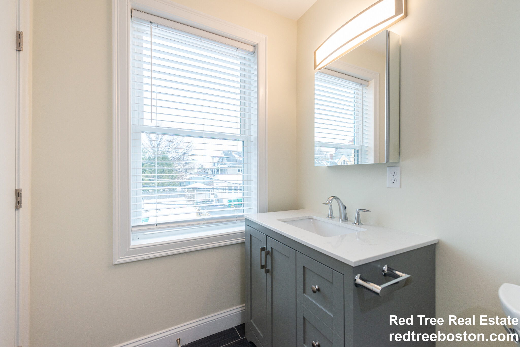 10 Marion St, Tufts University