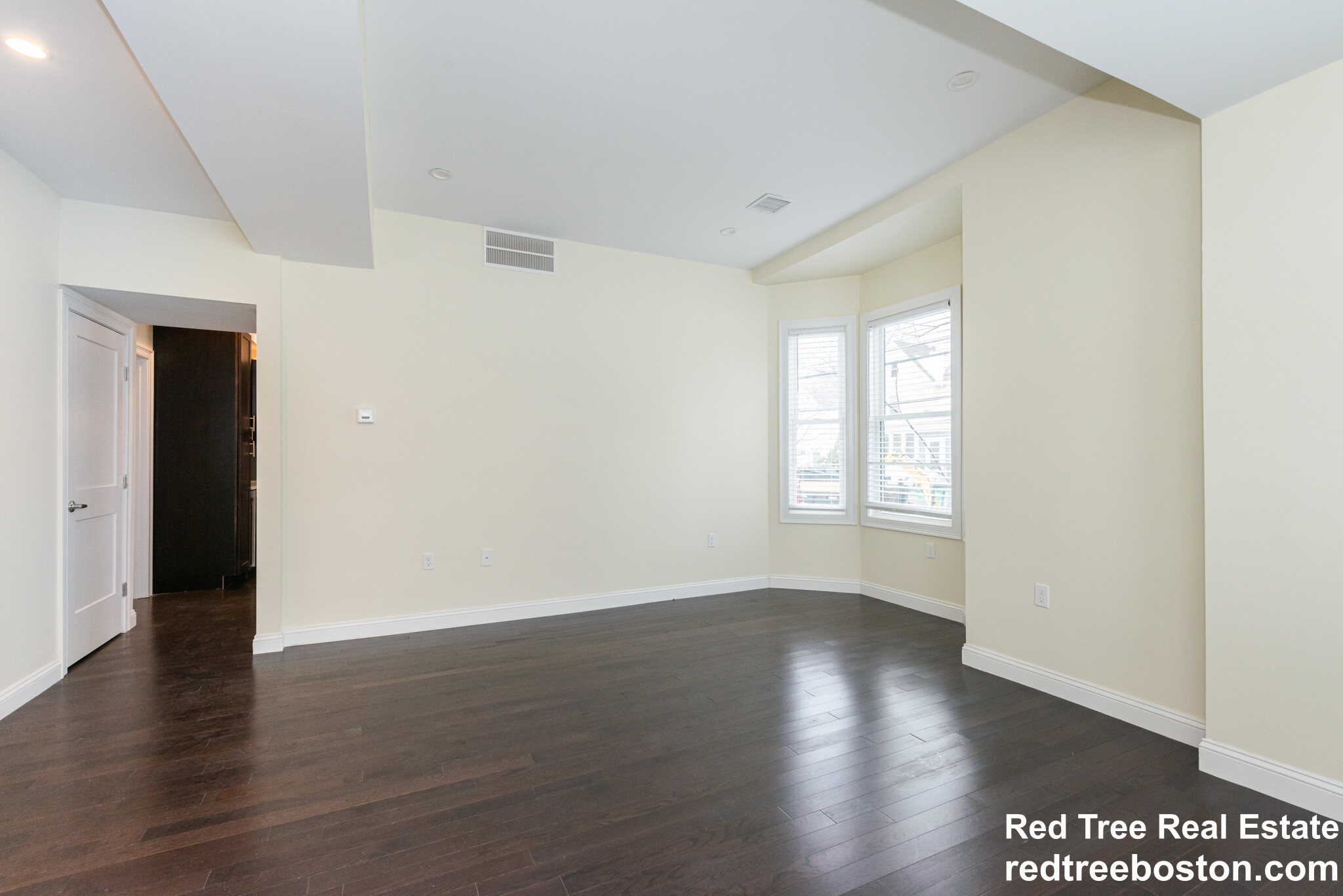 10 Marion St, Tufts University