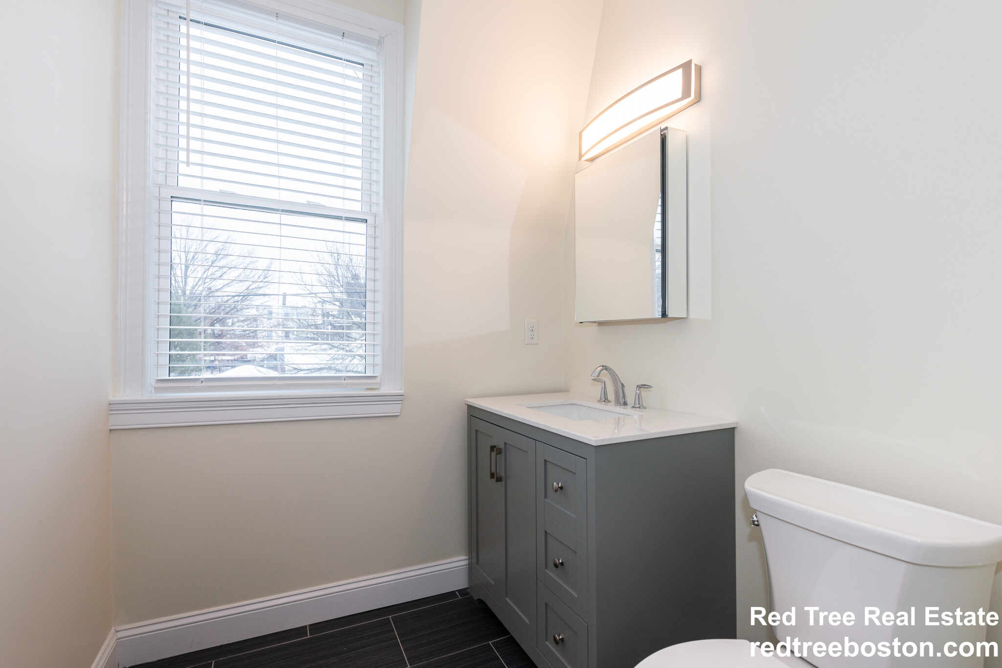 10 Marion St, Tufts University