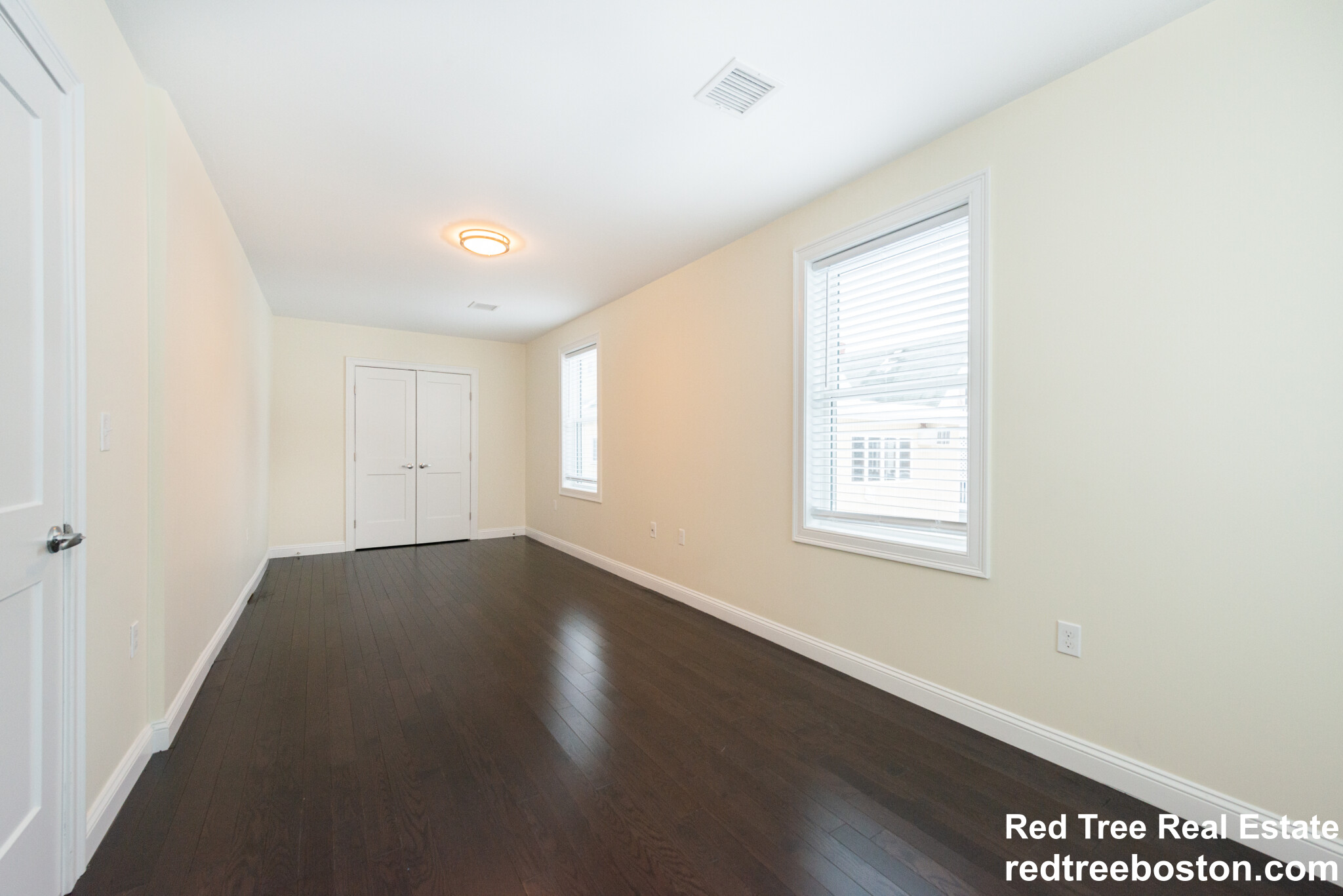 10 Marion St, Tufts University