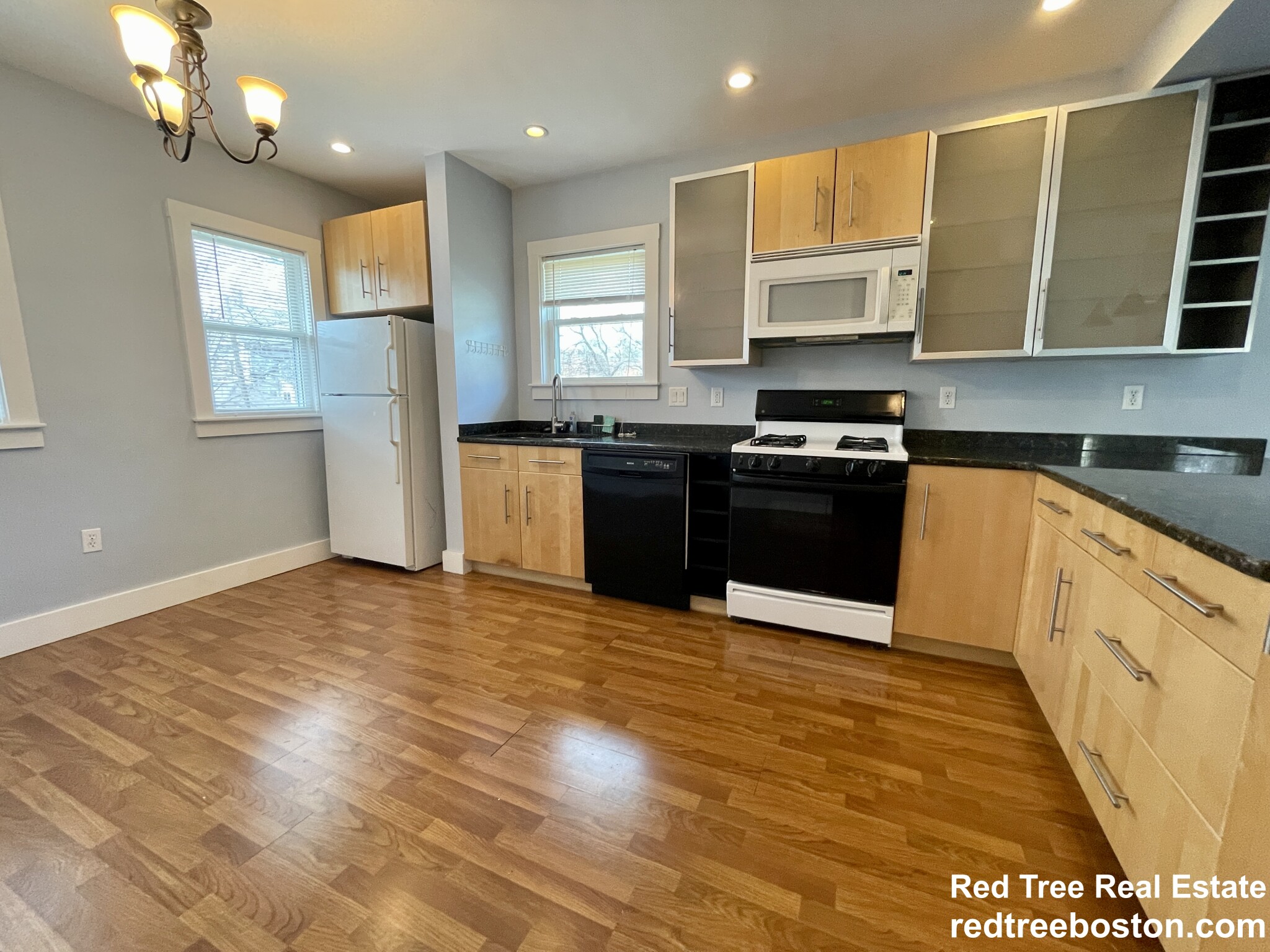 15 Westbourne Rd, Newton
