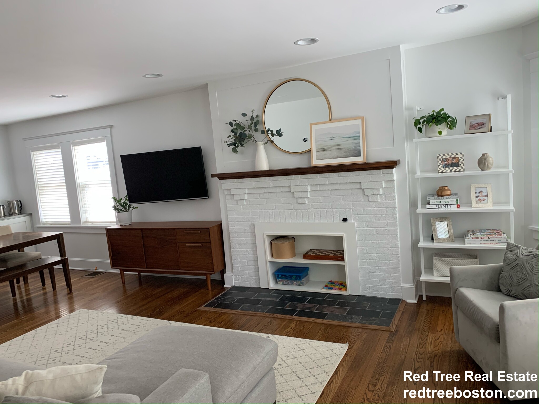 55 Eliot Crescent, Chestnut Hill