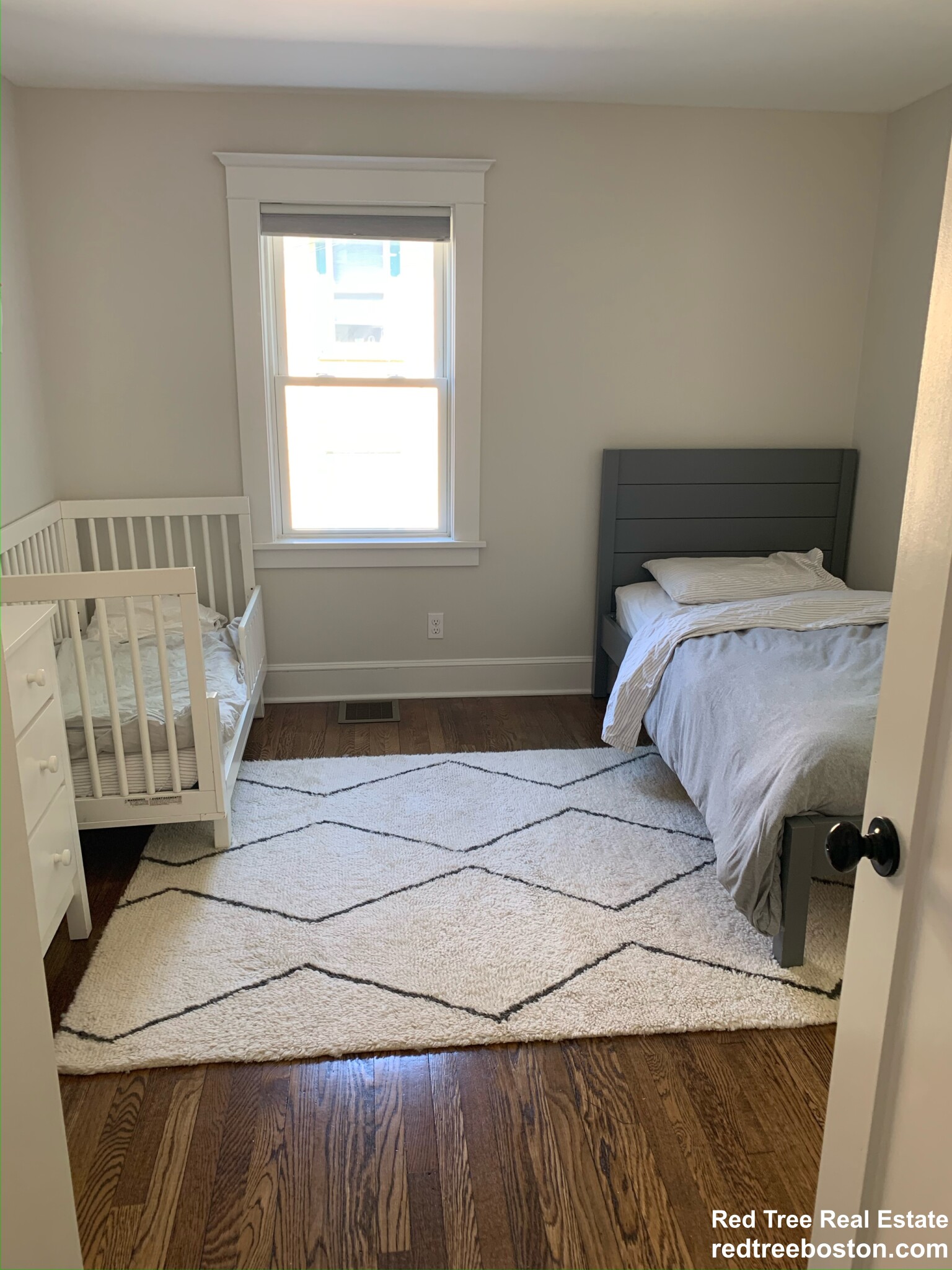 55 Eliot Crescent, Chestnut Hill