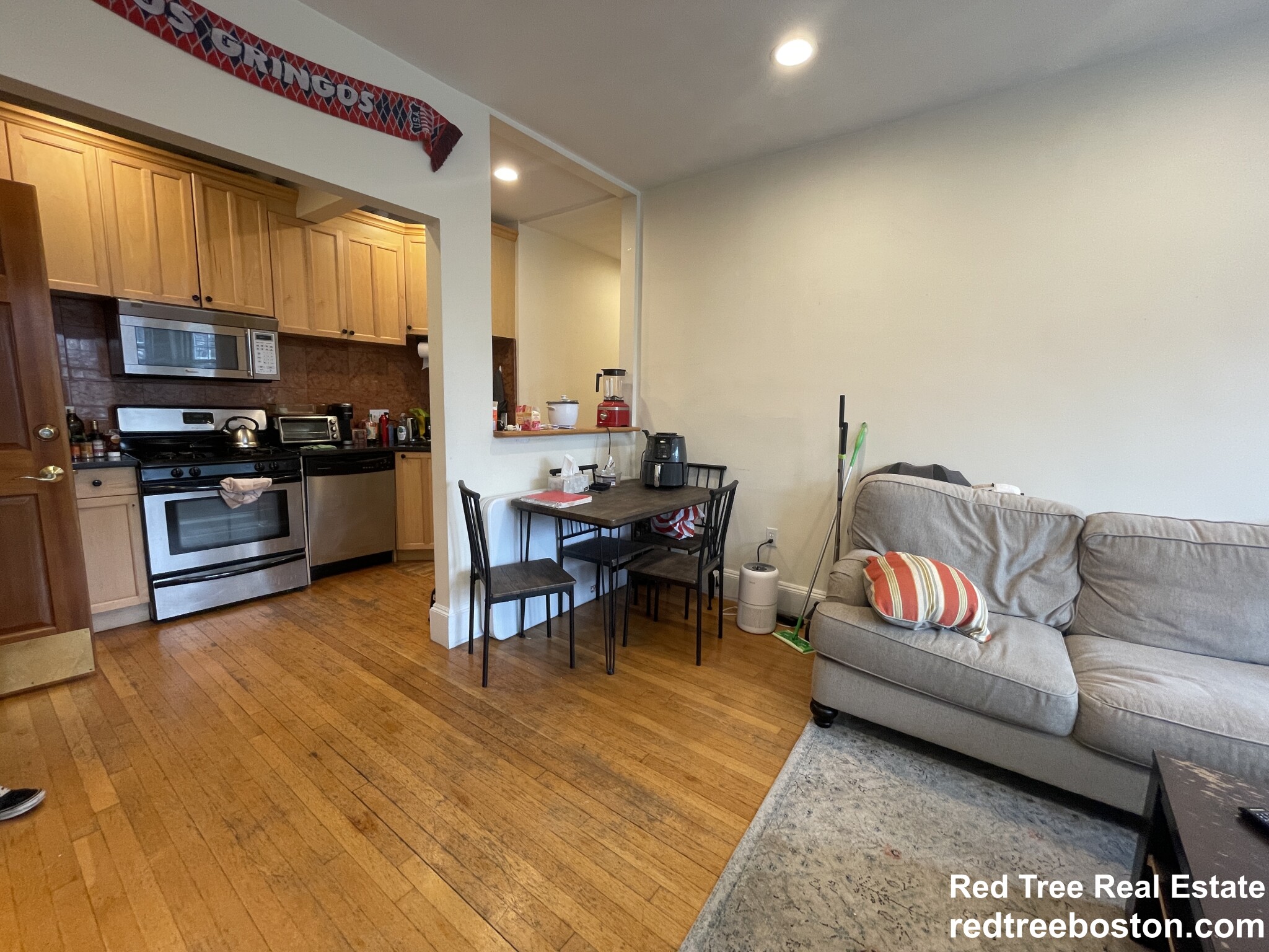 69 Babcock St, North Brookline