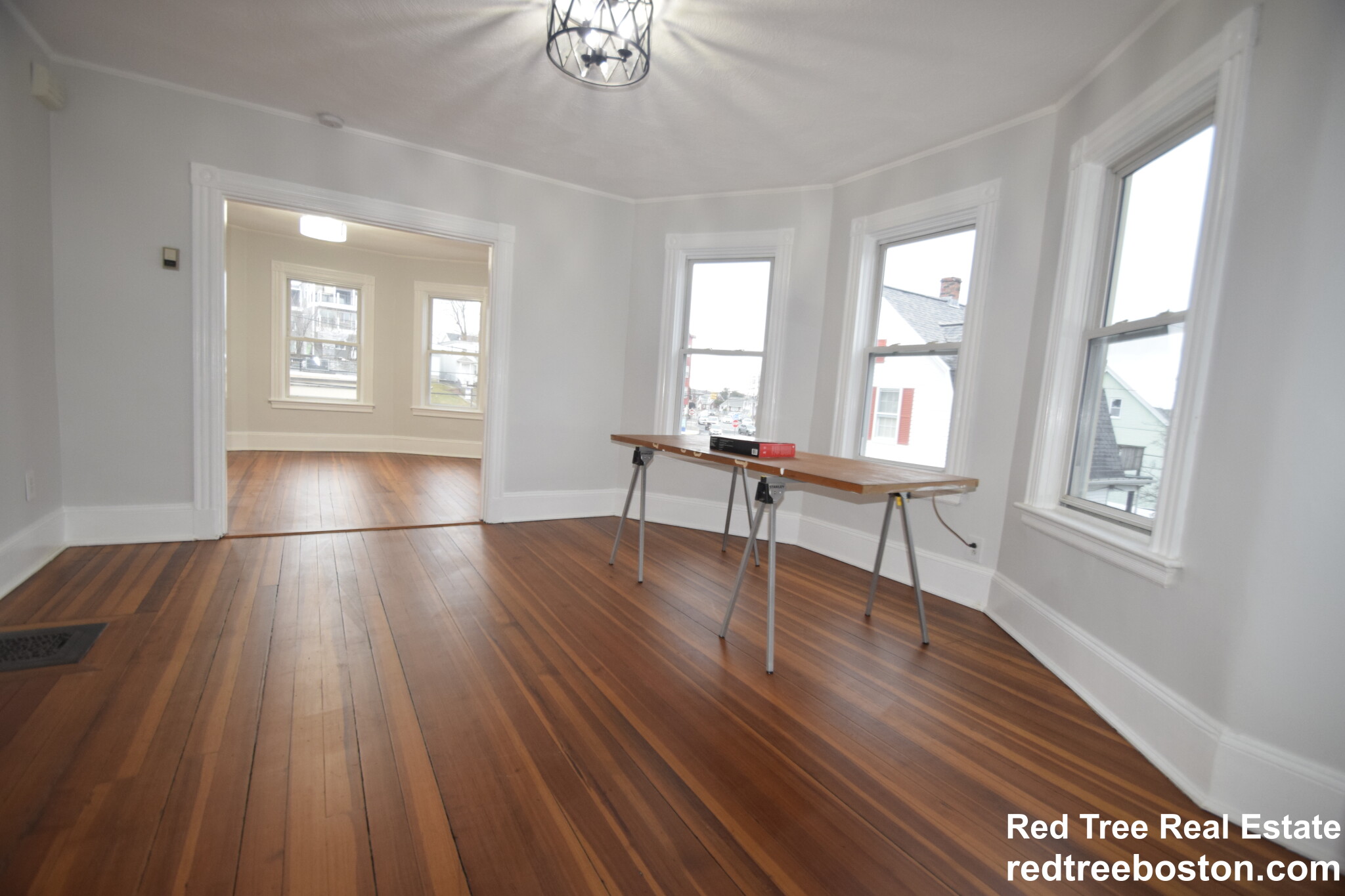 247 School St, Revere