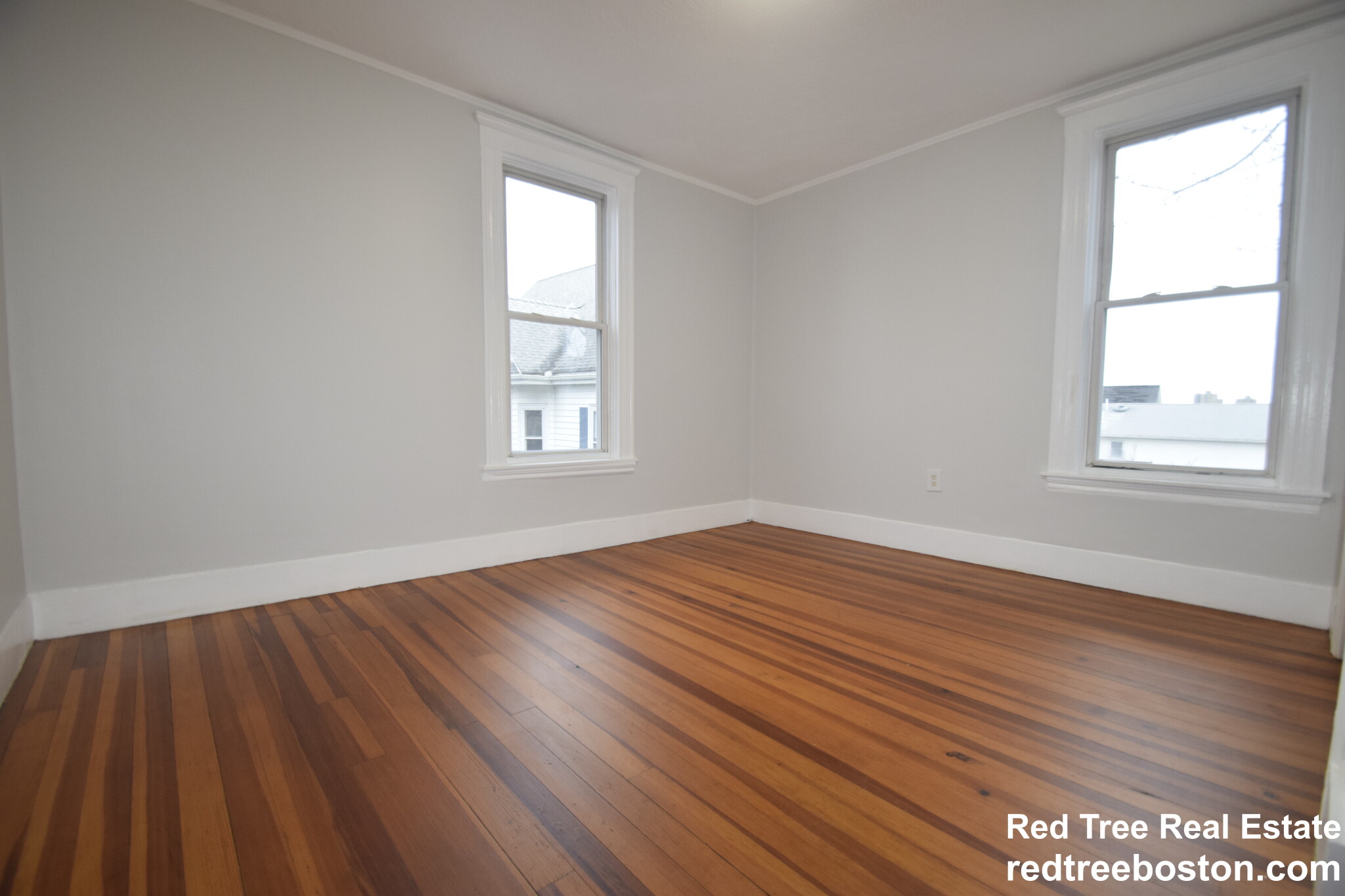 247 School St, Revere