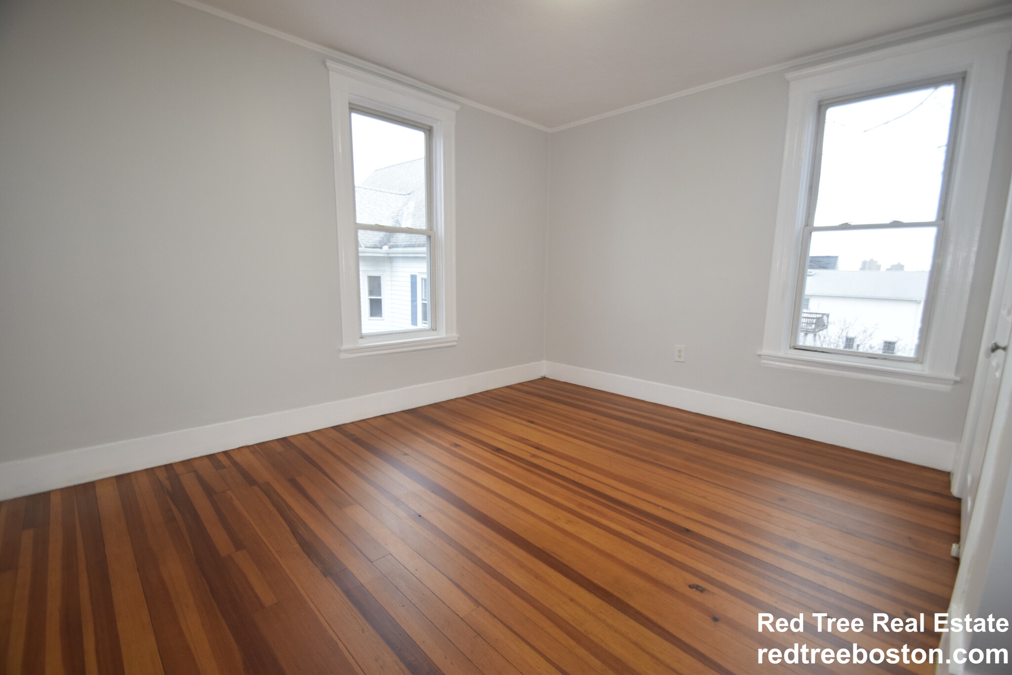 247 School St, Revere