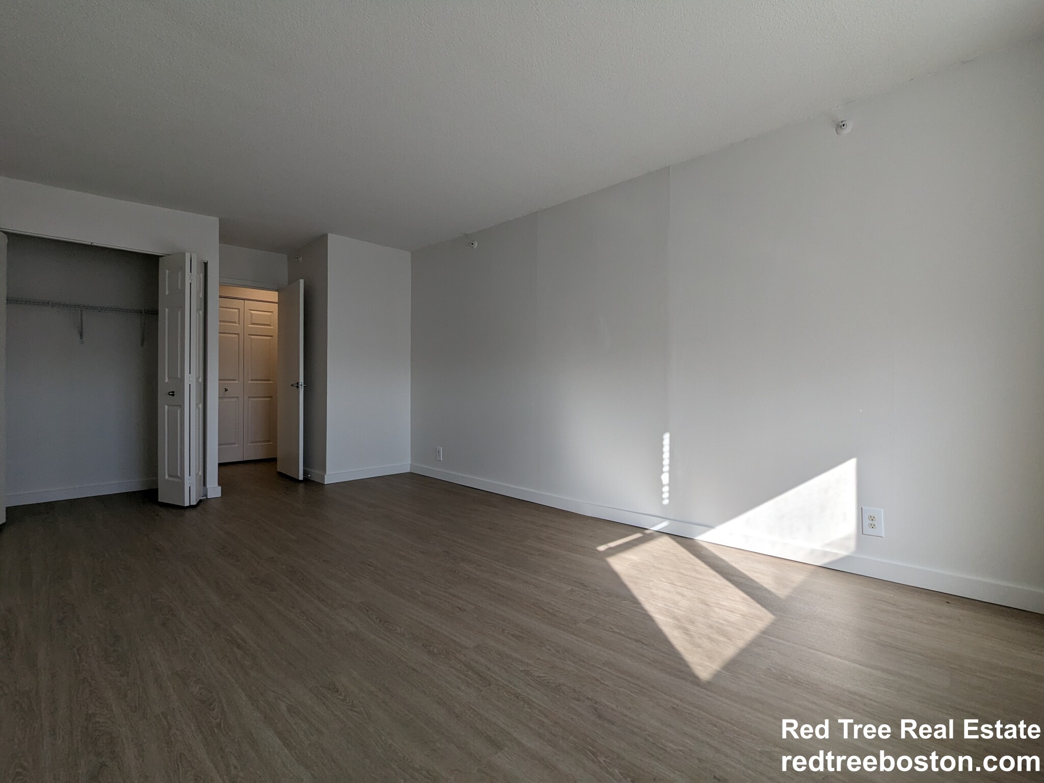 75 Saint Alphonsus St, Mission Hill