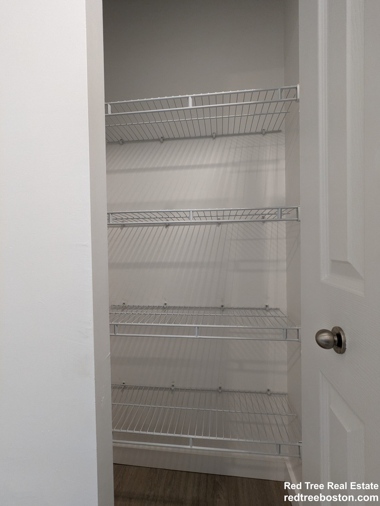 75 Saint Alphonsus St, Mission Hill