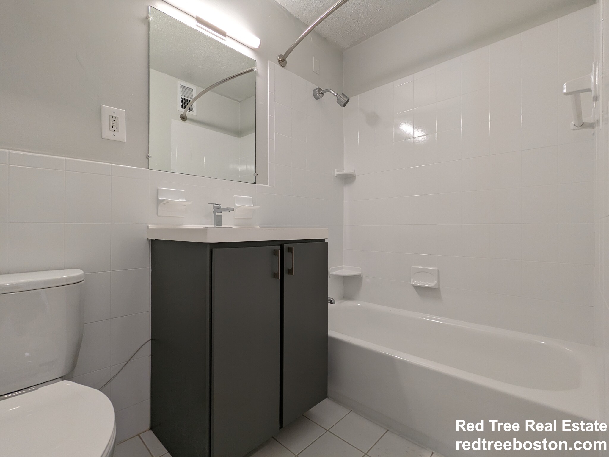 75 Saint Alphonsus St, Mission Hill