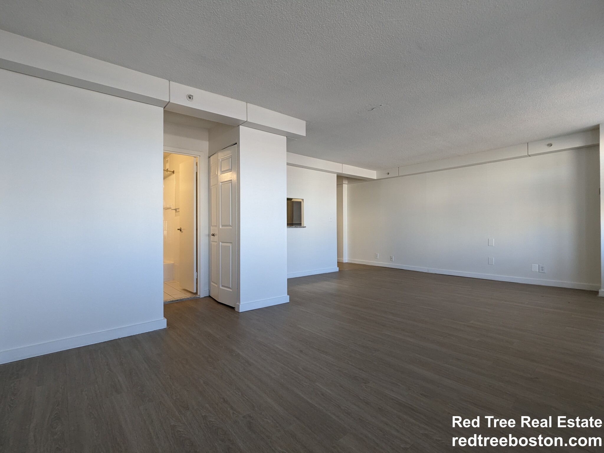 75 Saint Alphonsus St, Mission Hill