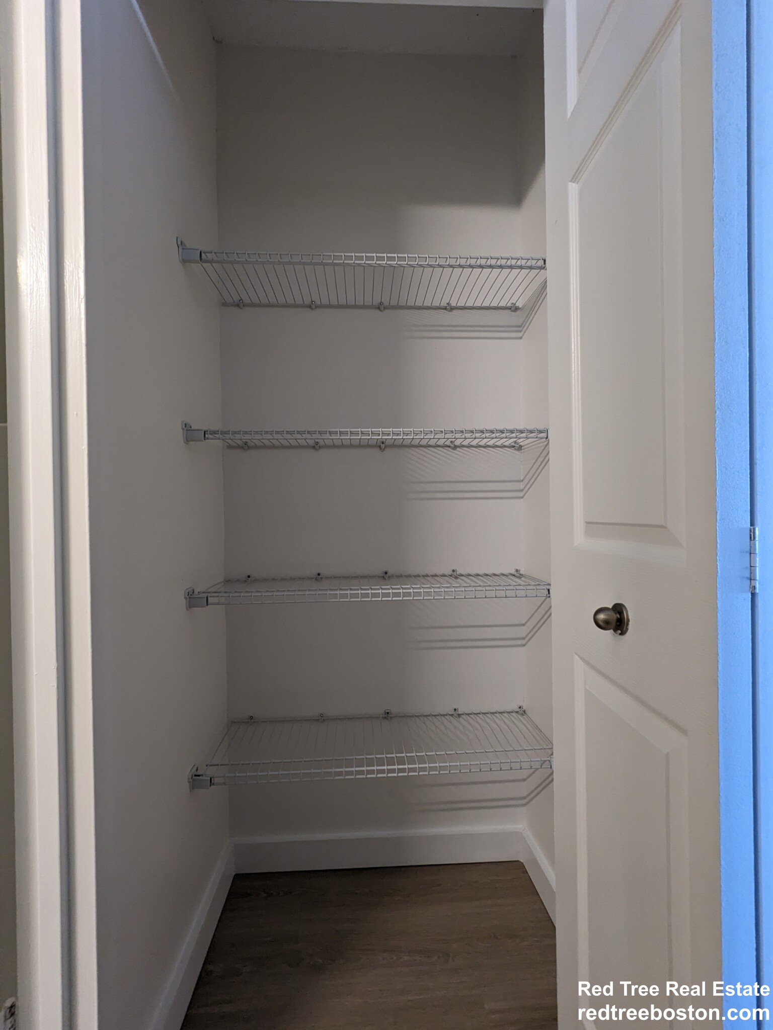 75 Saint Alphonsus St, Mission Hill