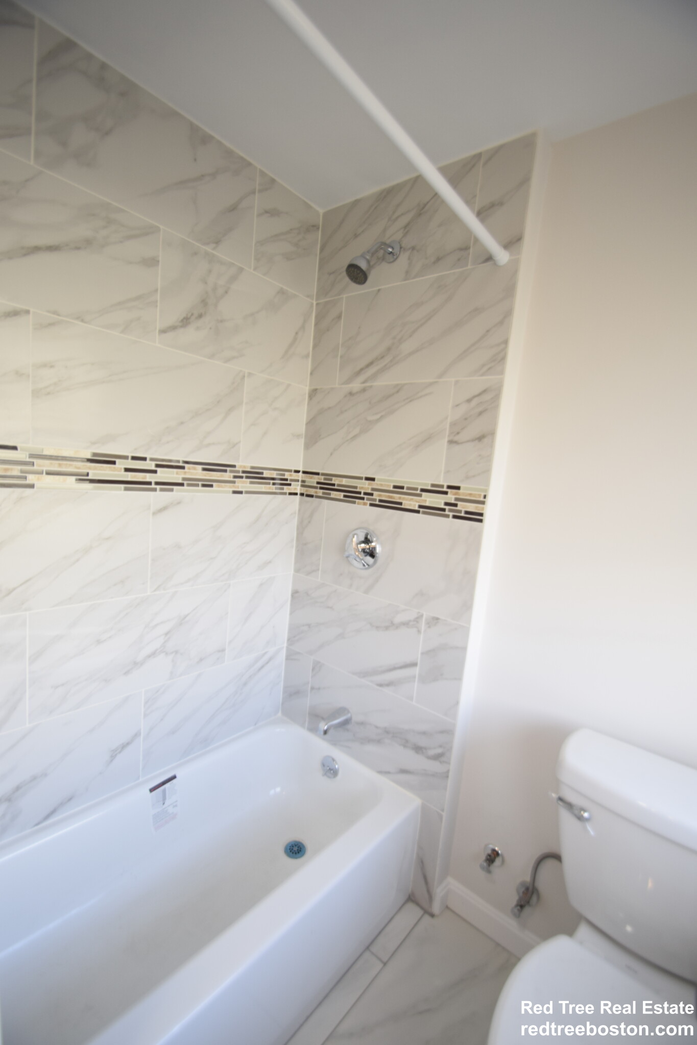 117 119 Chestnut St, Brookline Hills