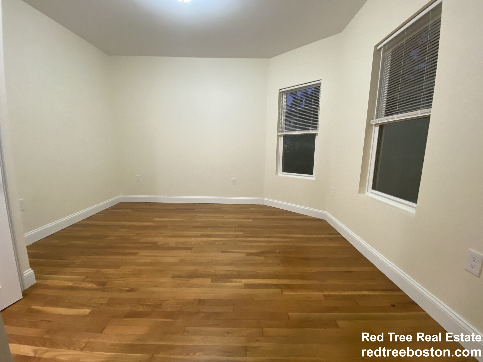 28R Cherry St, Porter Square