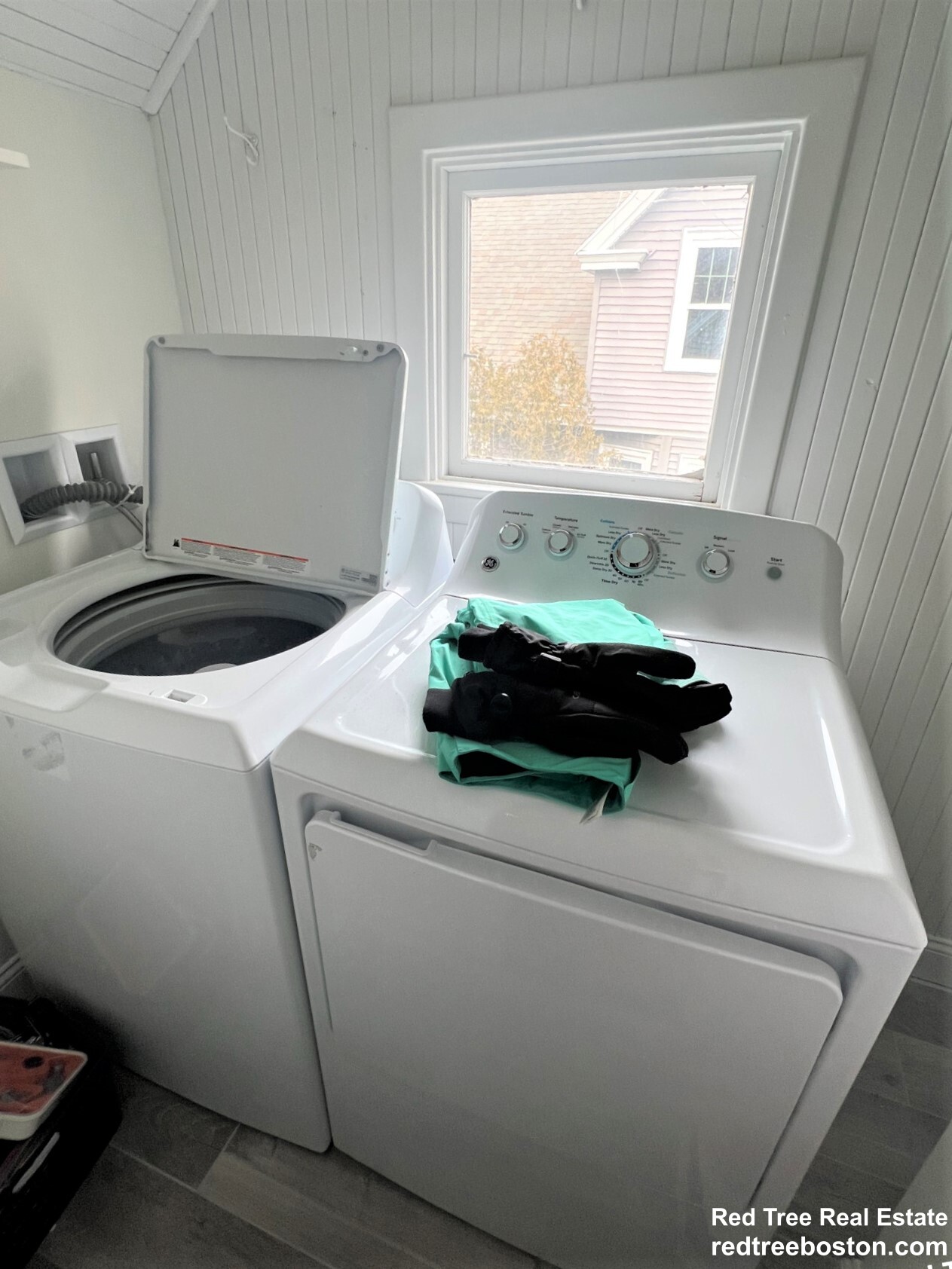 19 21 Bellevue St, Waltham