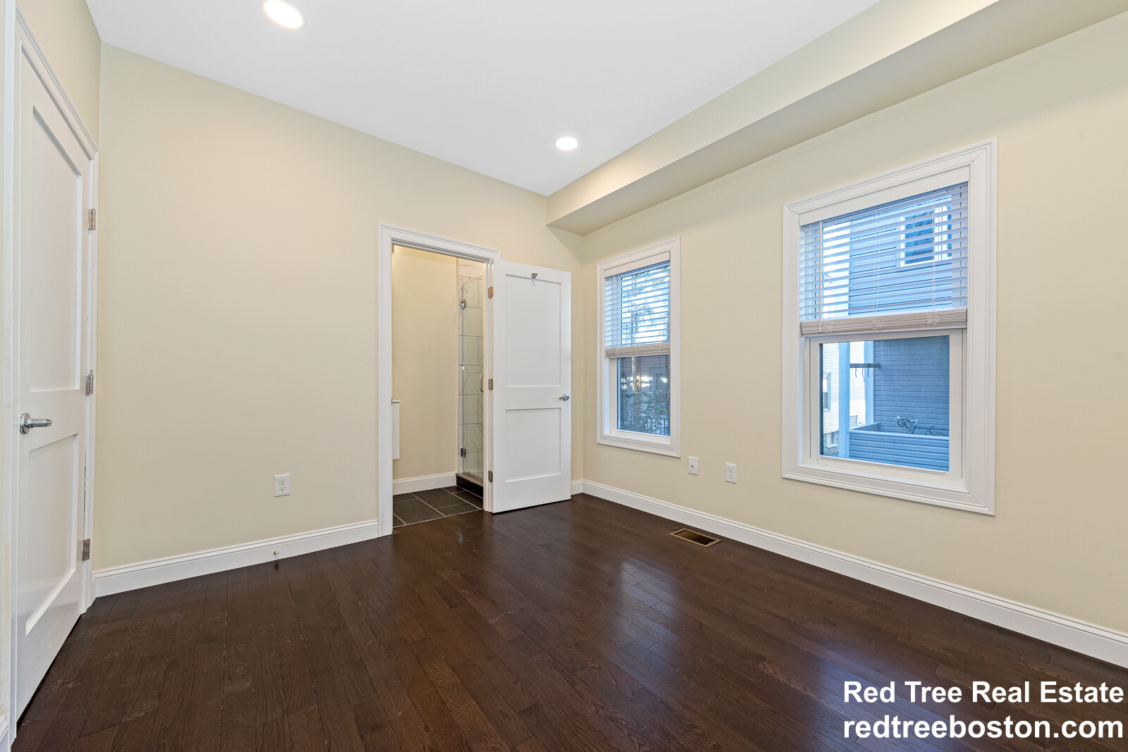 62 Bradbury Ave, West Medford