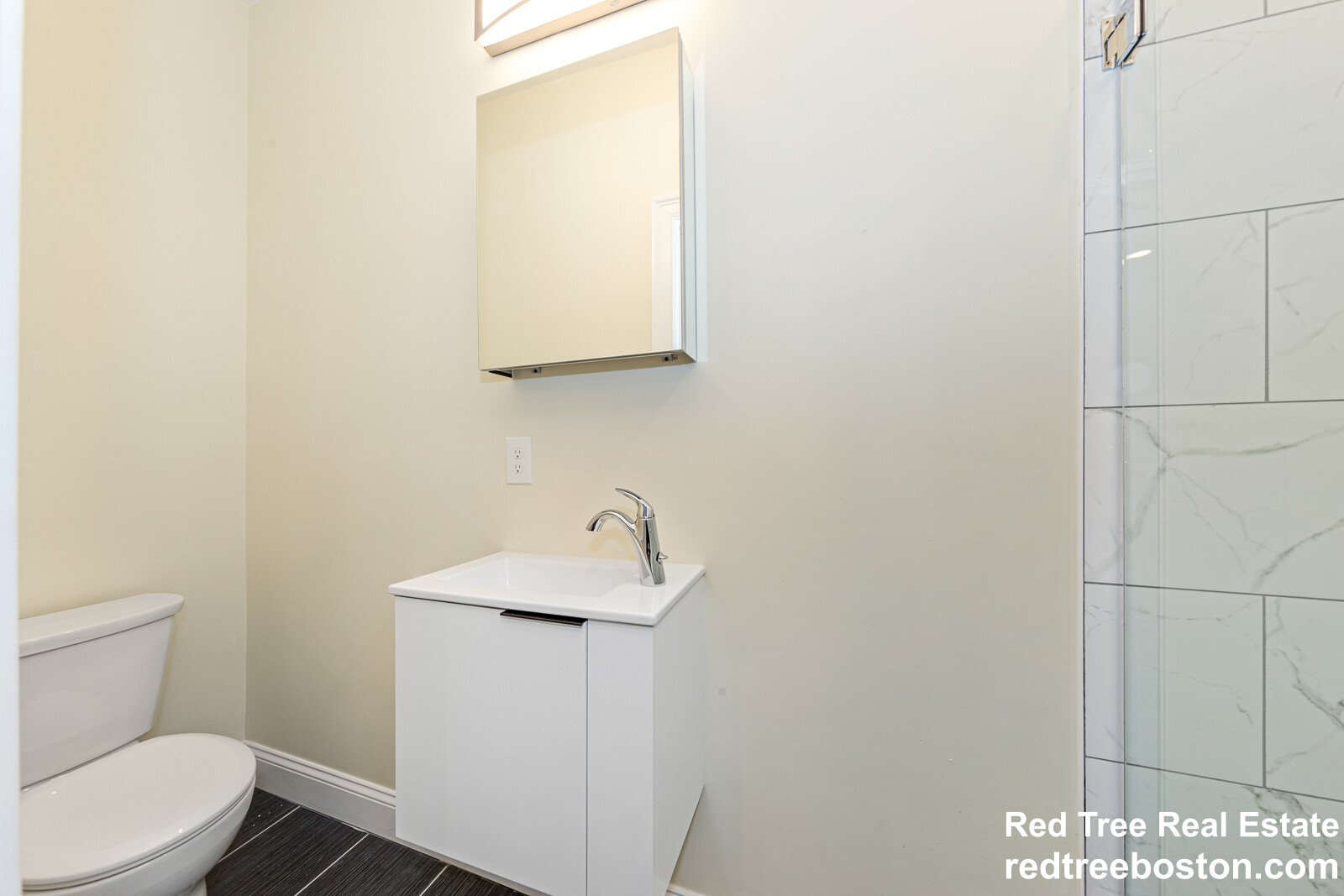 62 Bradbury Ave, West Medford