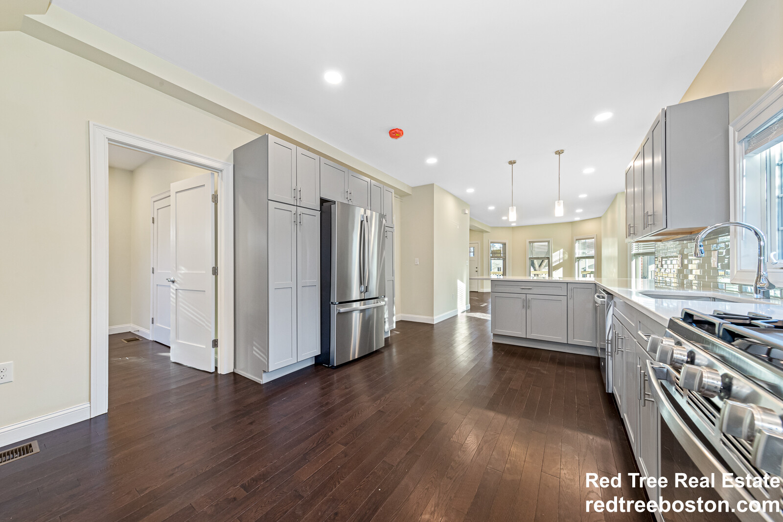 62 Bradbury Ave, West Medford