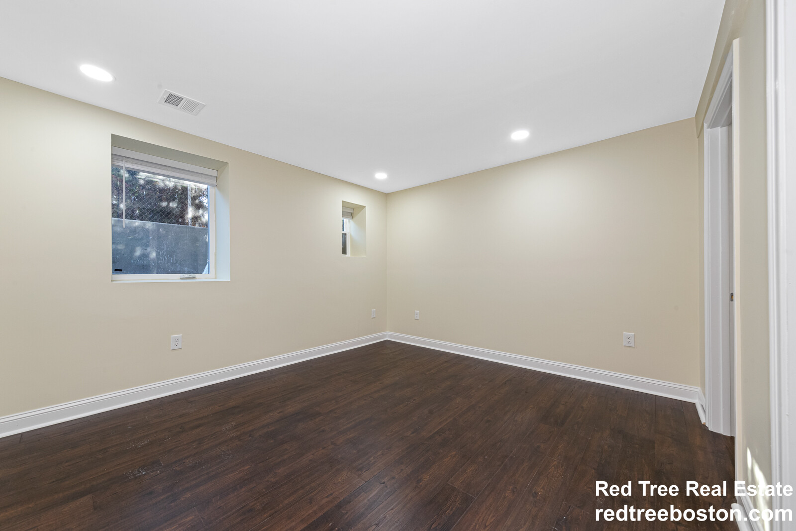 62 Bradbury Ave, West Medford