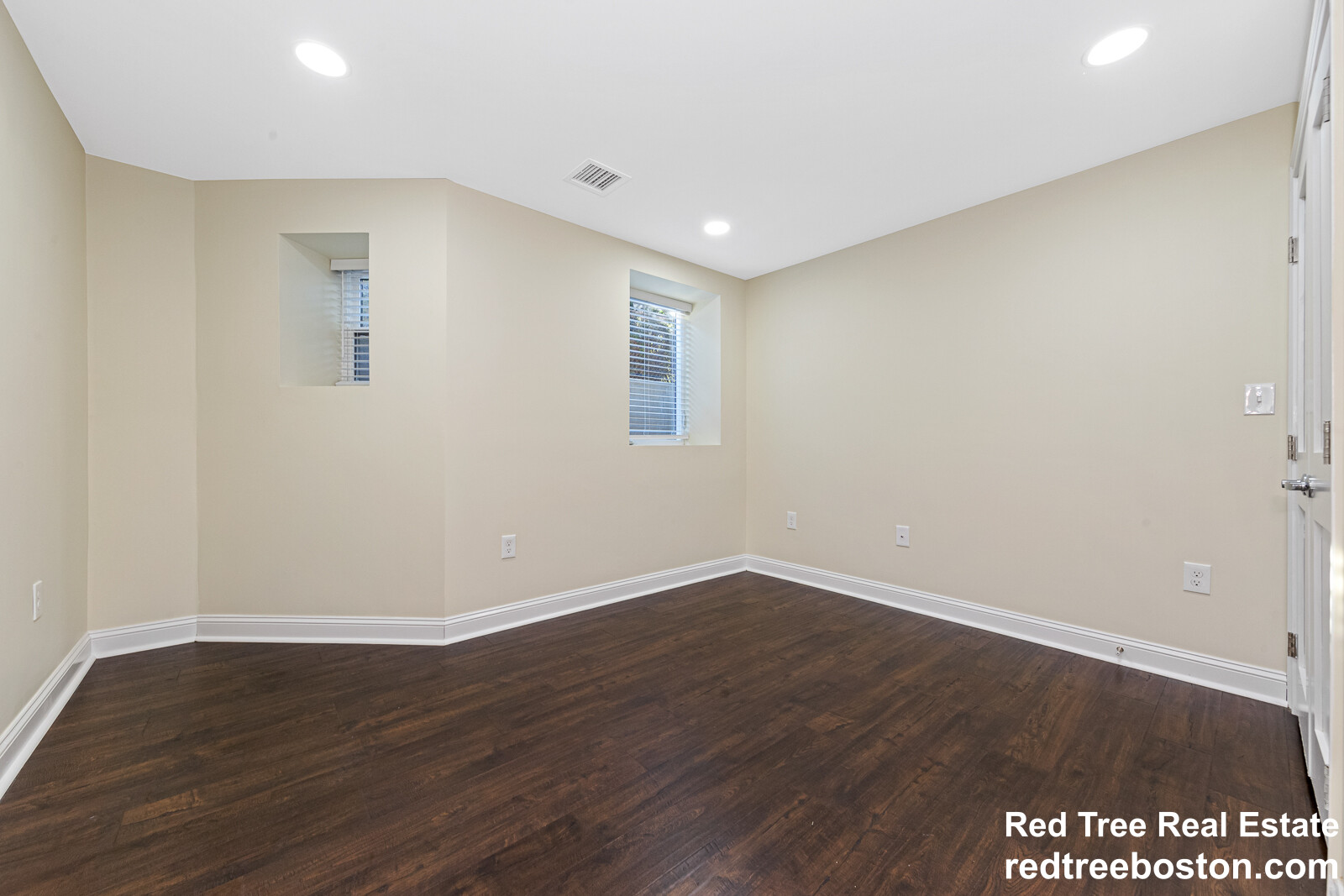 62 Bradbury Ave, West Medford