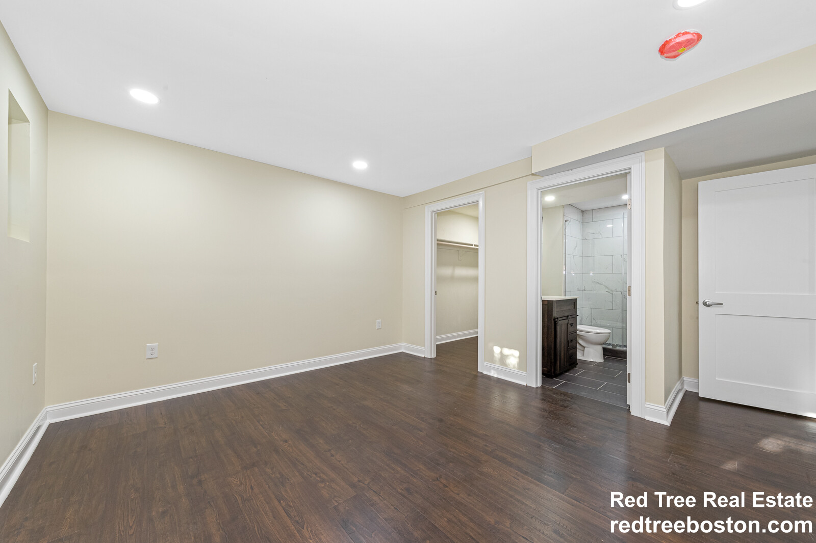 62 Bradbury Ave, West Medford