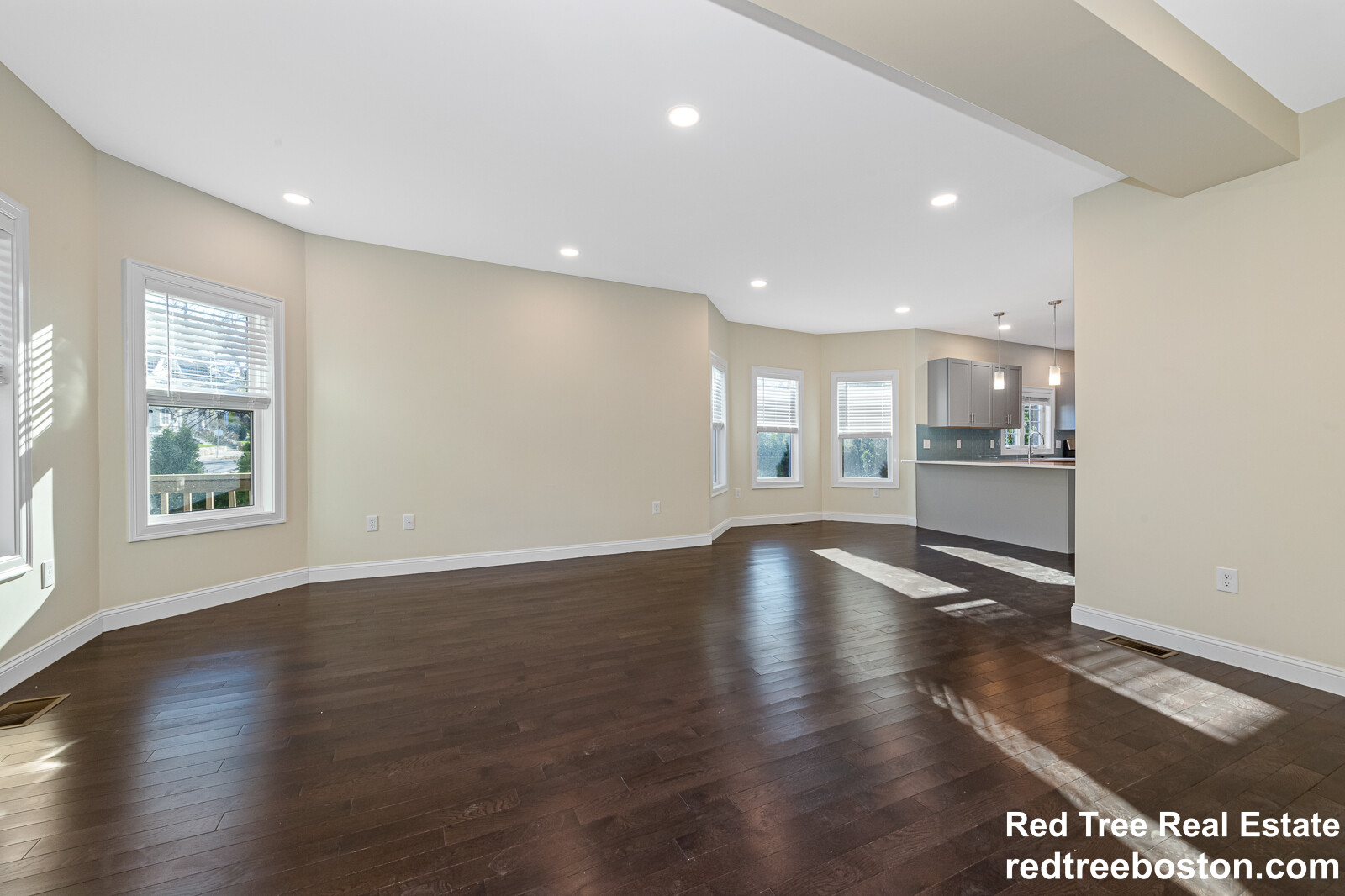 62 Bradbury Ave, West Medford