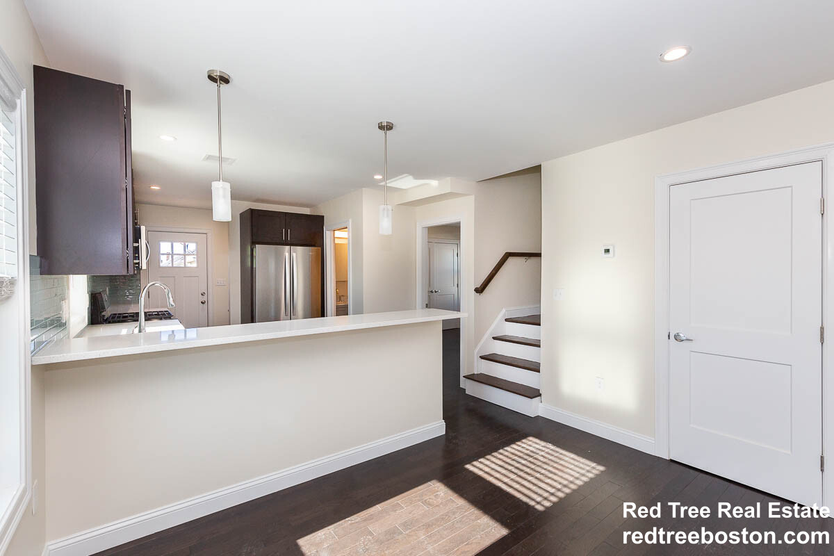 39 Harvard St, Medford