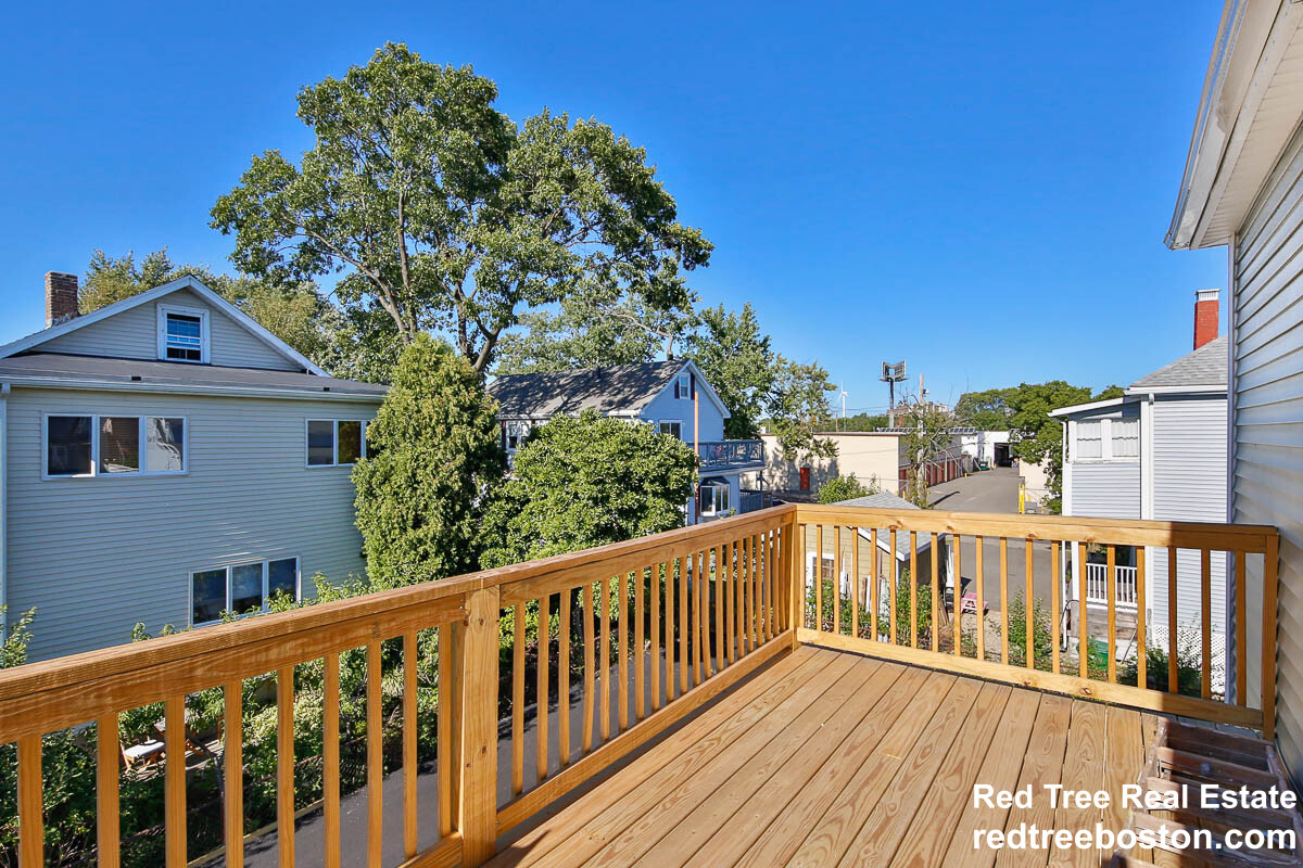 39 Harvard St, Medford