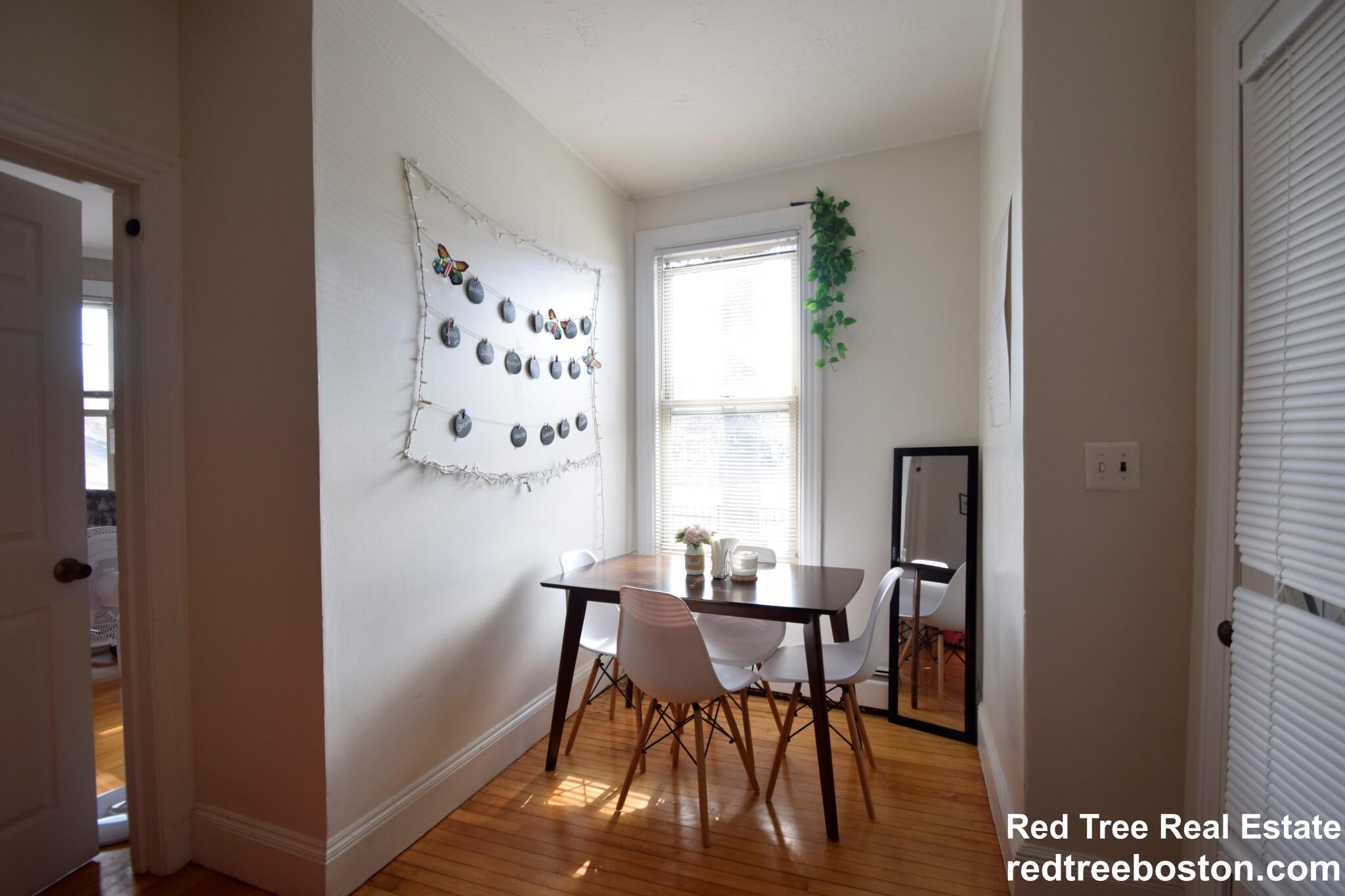 1729 Commonwealth Ave, Brighton