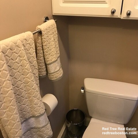 61 West Cedar St, Beacon Hill