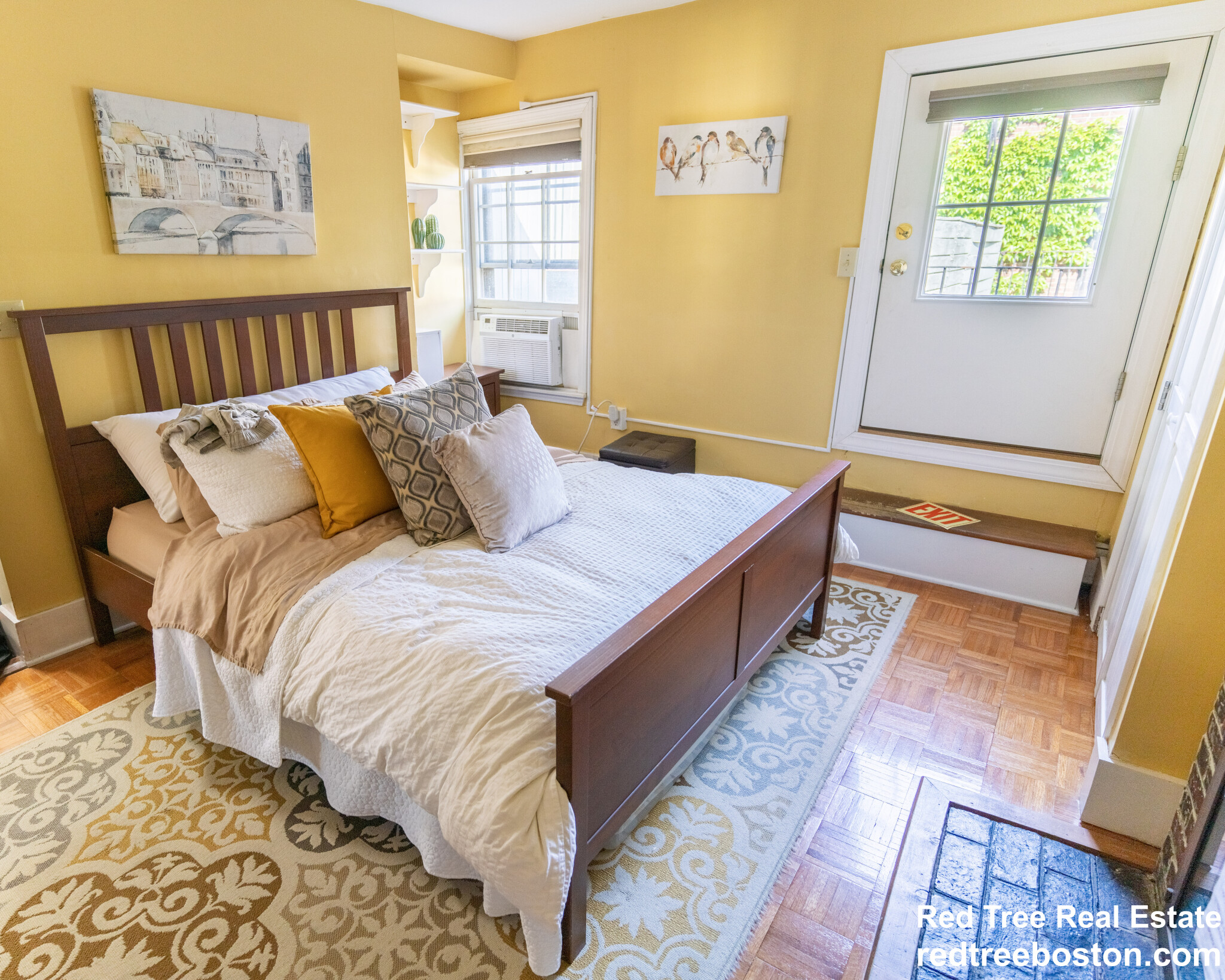 61 West Cedar St, Beacon Hill