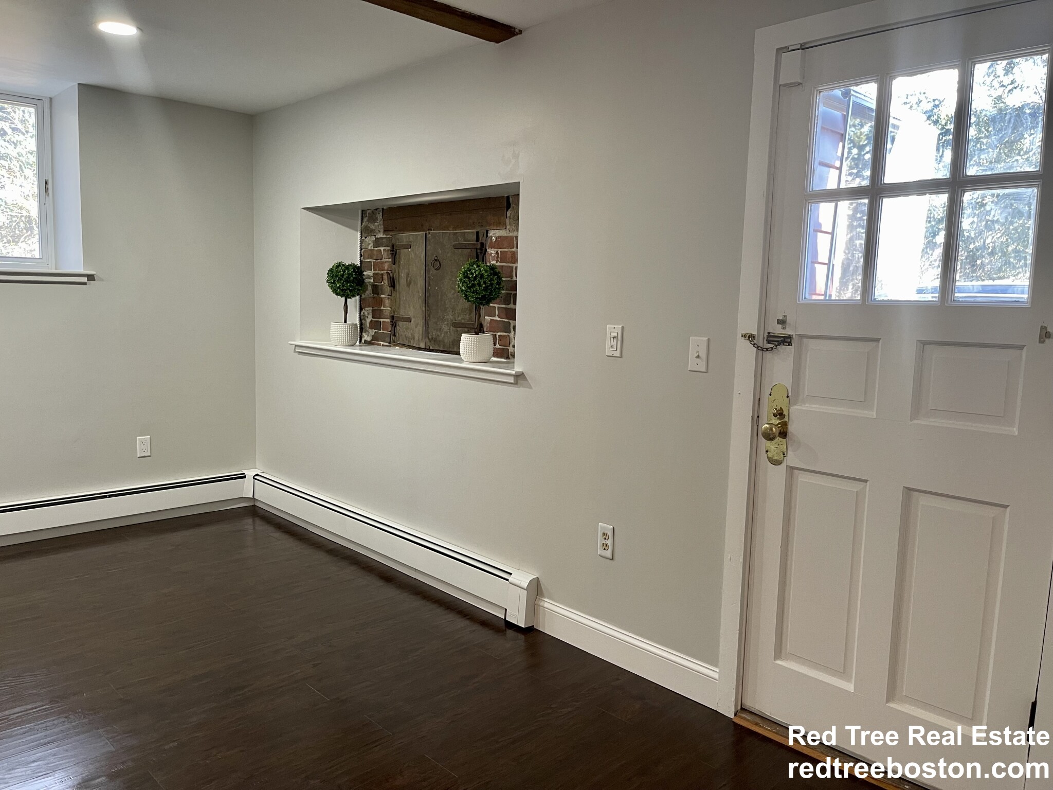 995 Centre St, Jamaica Plain